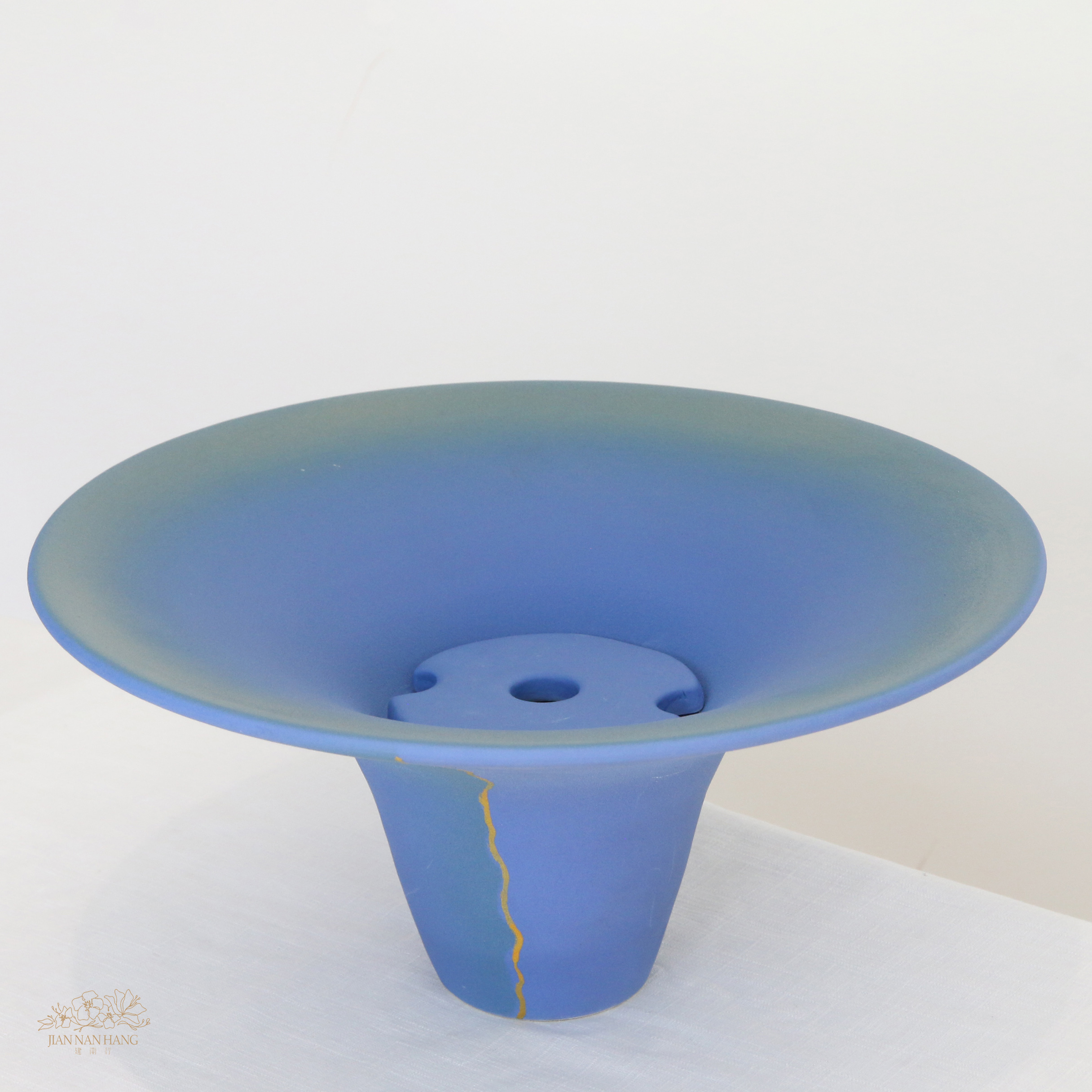 手作陶瓷花器-西湖 霧藍