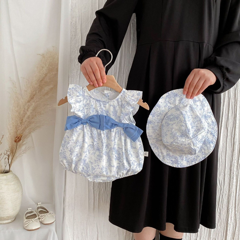 藍色大蝴蝶結碎花包屁衣附帽(66-80)