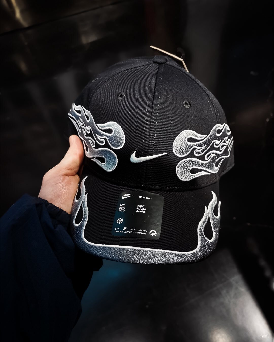 『FB社團 限時限定 』nike 火焰帽