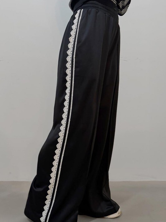 DAILY MOMENT 甜酷蕾絲風休閒褲套裝