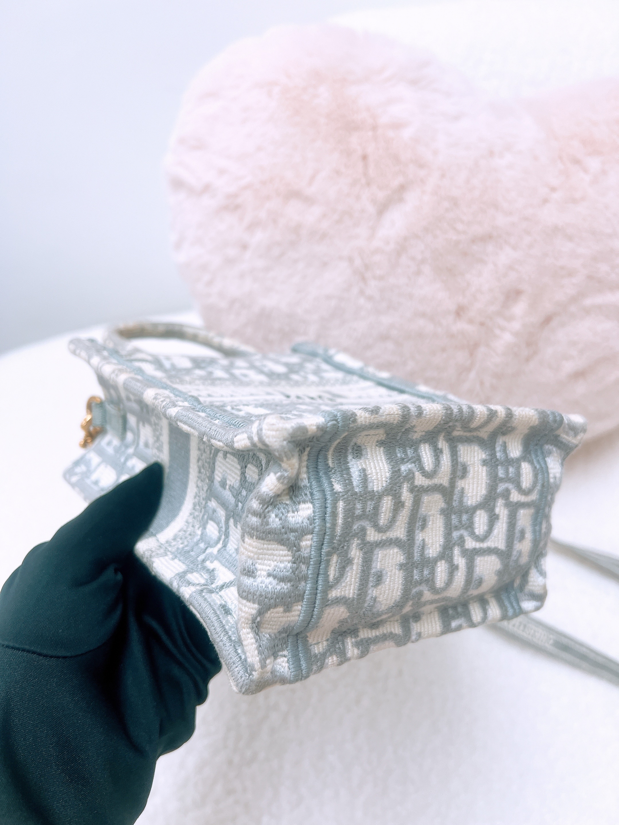 Dior book tote mini grey