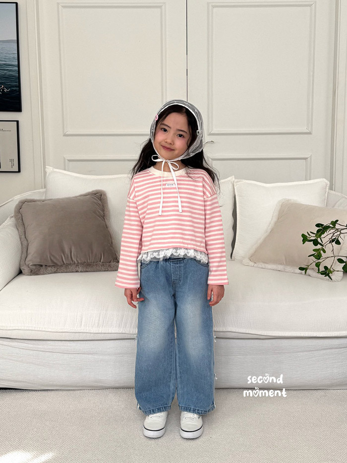 正韓春second moment  兩色蕾絲拼接條紋上衣