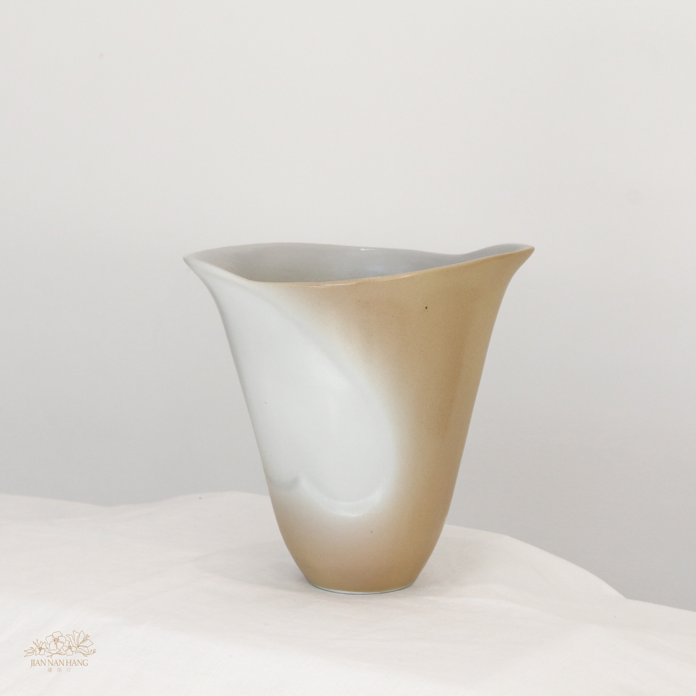 手作陶瓷花器 雙鶴溪 2色