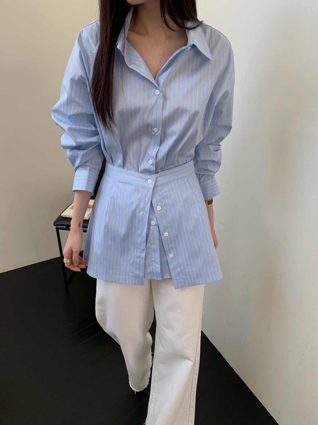 nave 細紋剪裁層次感設計襯衫