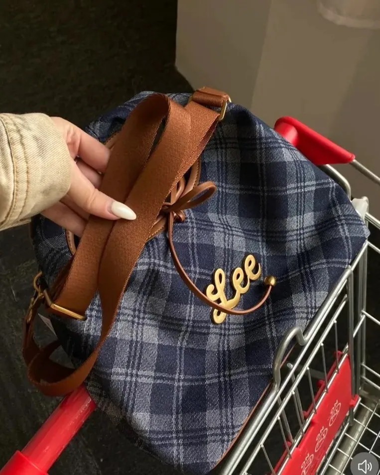 <限時開團⚡️> Lee-復古菱格紋便當包