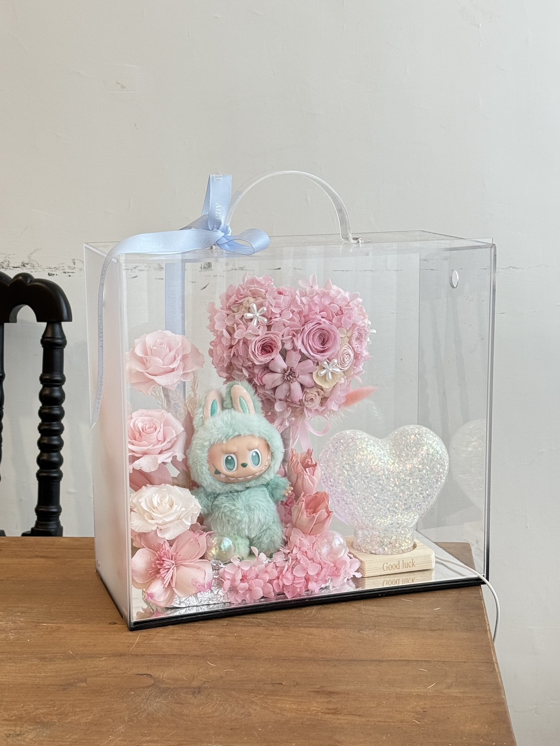 【現貨】Labubu第三代 - 閃亮愛心