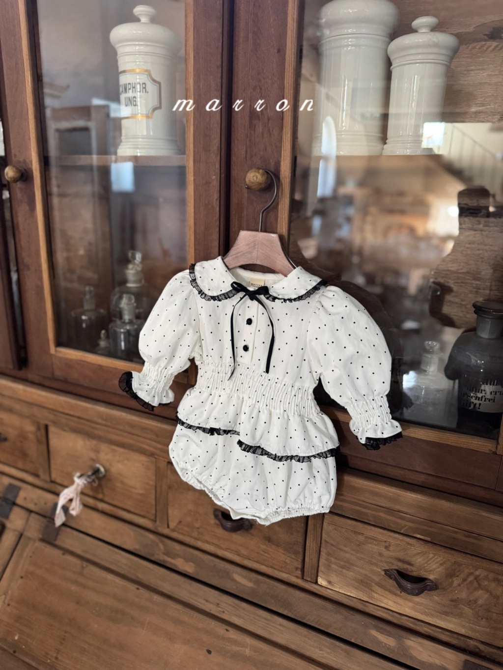 韓國🇰🇷marron 圓點蕾絲包屁衣(6-18m)