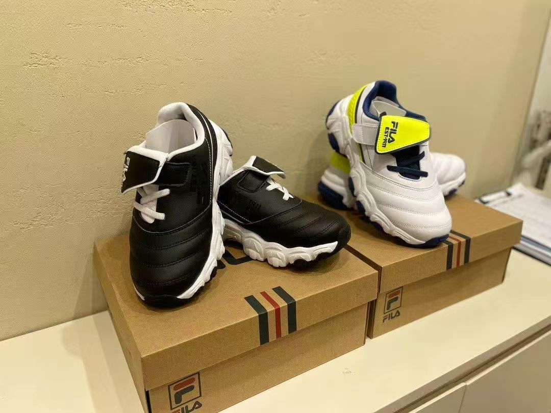 韓國代購 FILAKID 兒童波鞋（大童專用）3AM02422G