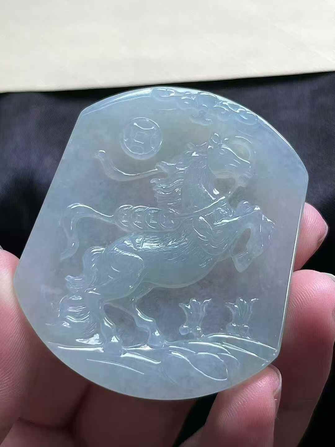 123312 翡翠生肖馬牌