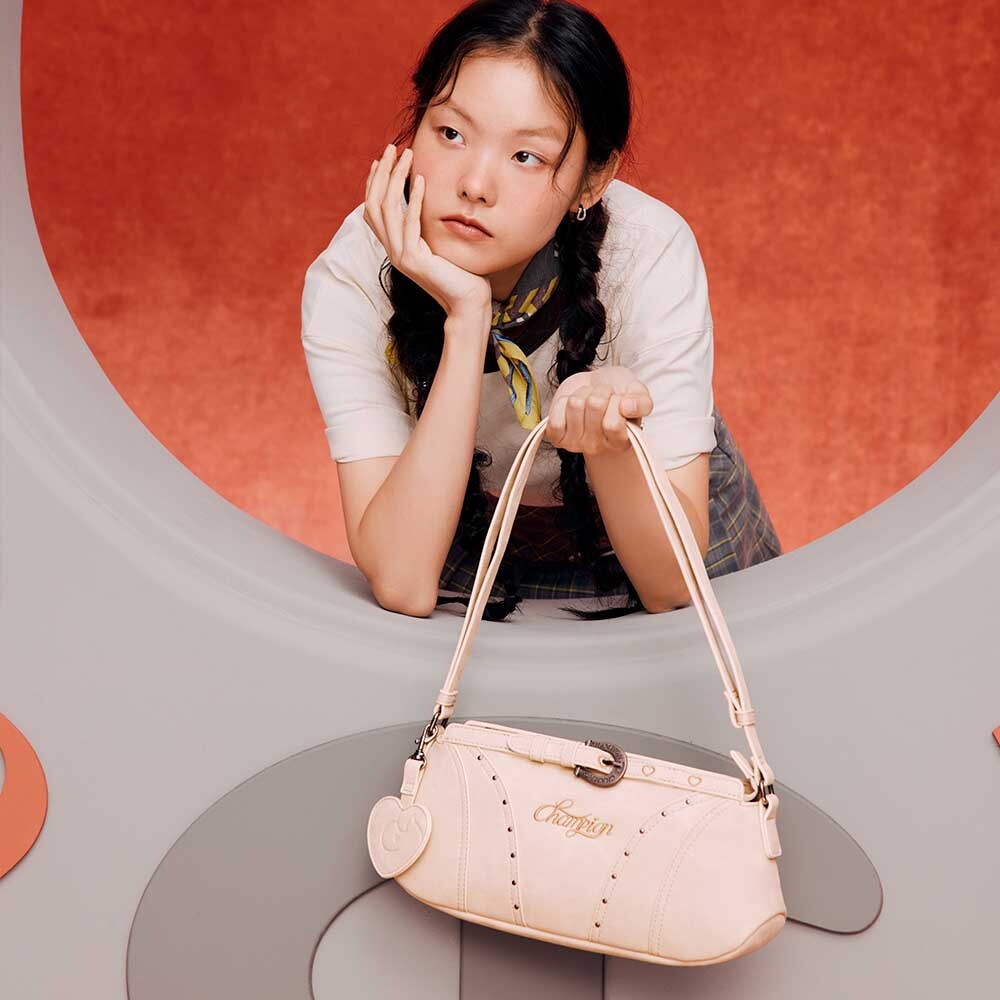 中性- CNY系列-情人節系列 心蹄愛心肩背包-奶白（U6AACPU54-A1）