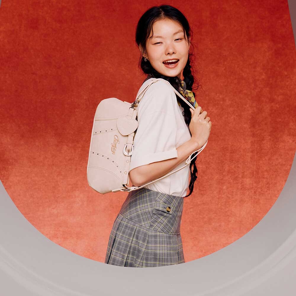 中性- CNY系列-情人節系列 心蹄愛心肩背包-奶白（U6AACPU54-A1）