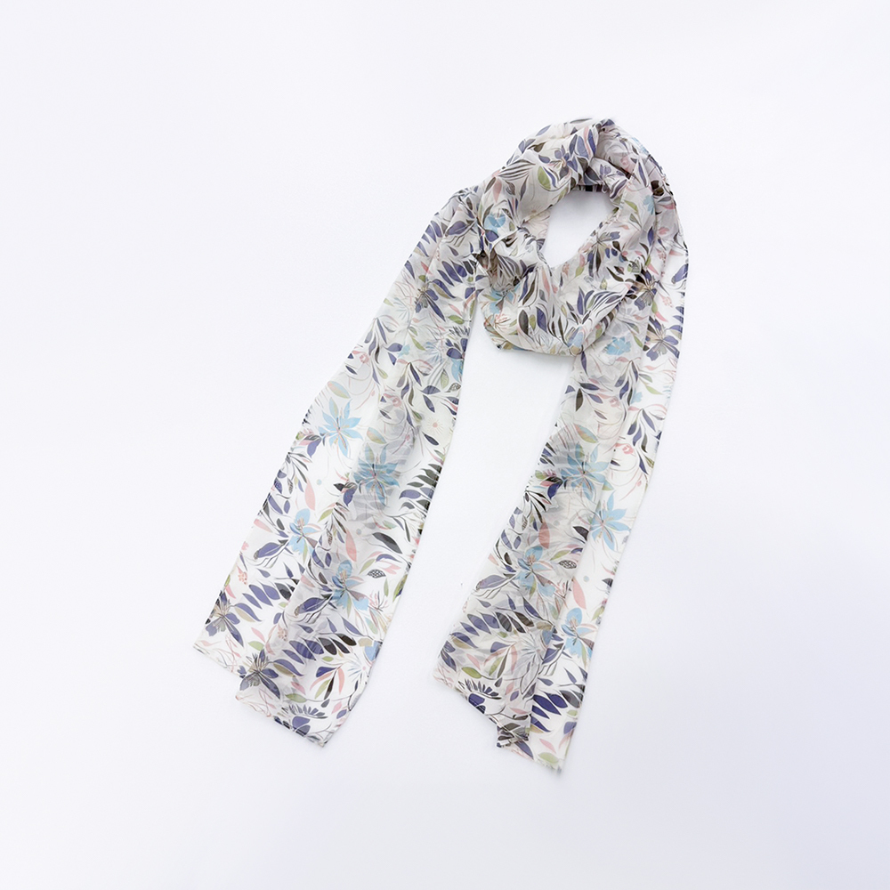 清雅花影輕柔圍巾