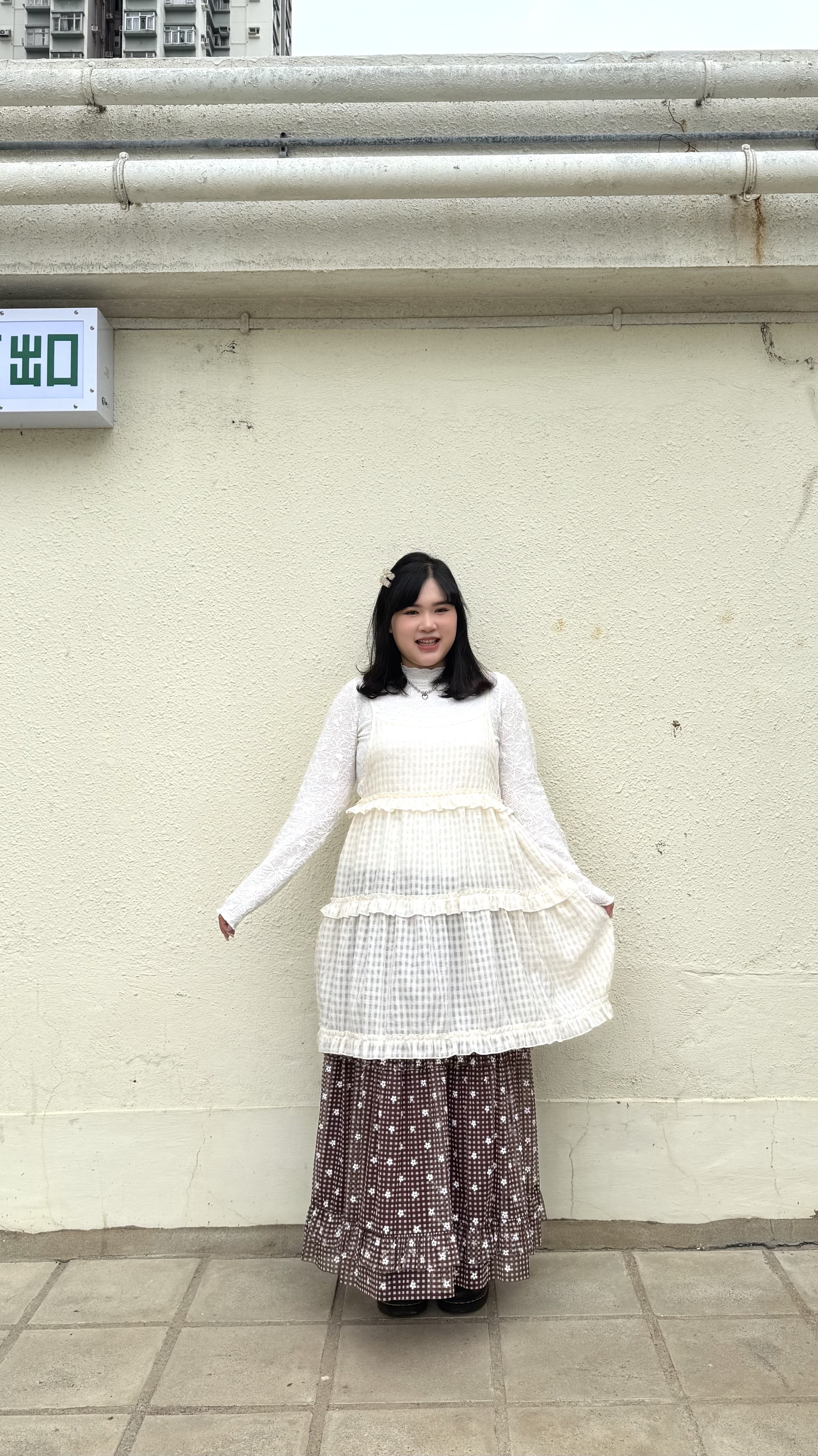 格紋花邊吊帶外搭