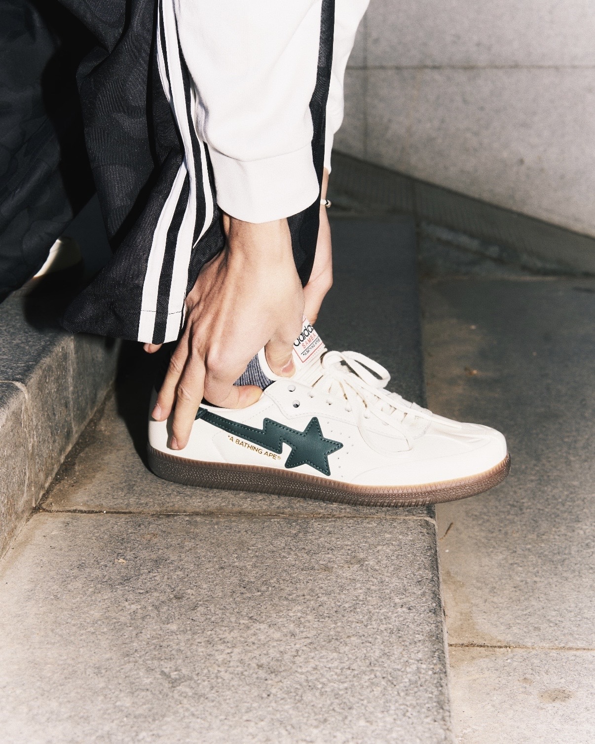 BAPE X ADIDAS SAMBA STA標誌 星星 奶油白 復古綠 焦糖底 男女鞋 KJ8852 / 預購