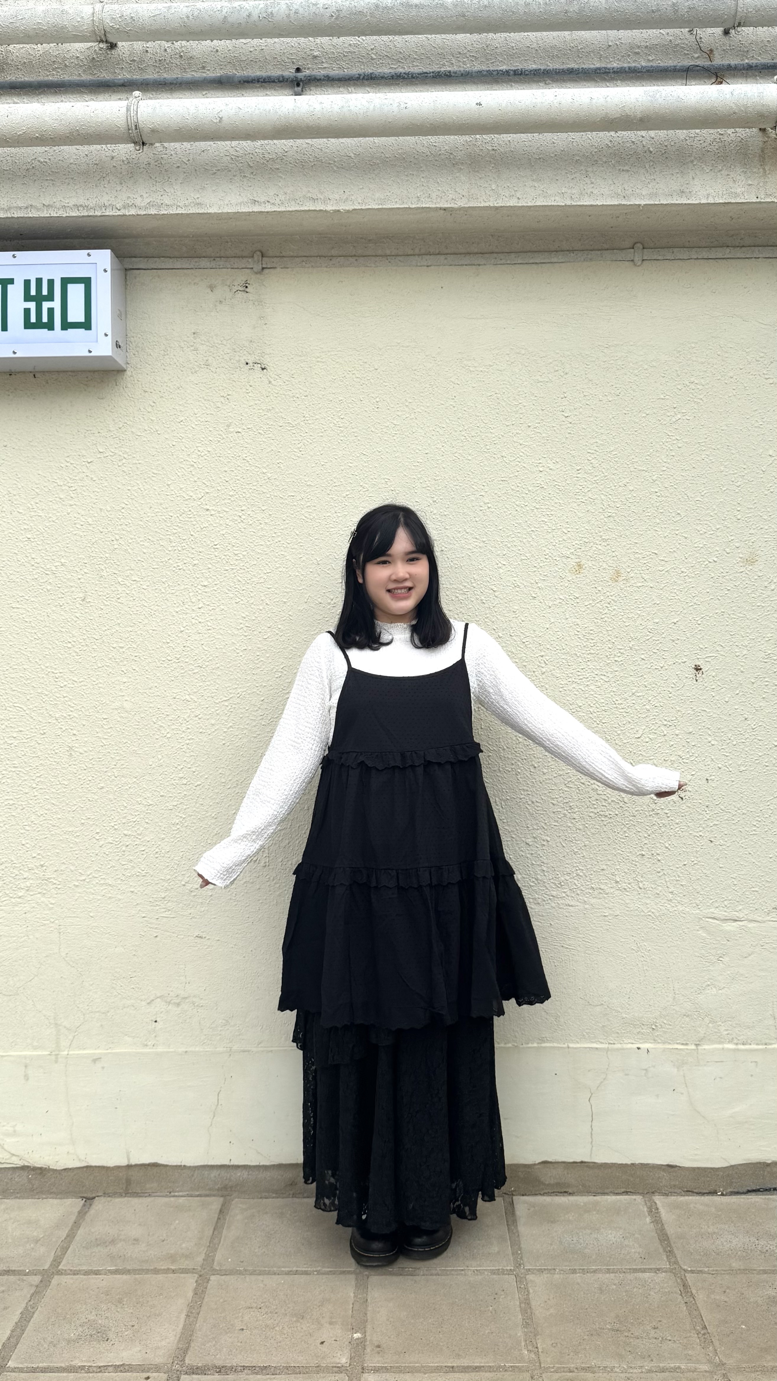 點點花邊吊帶外搭