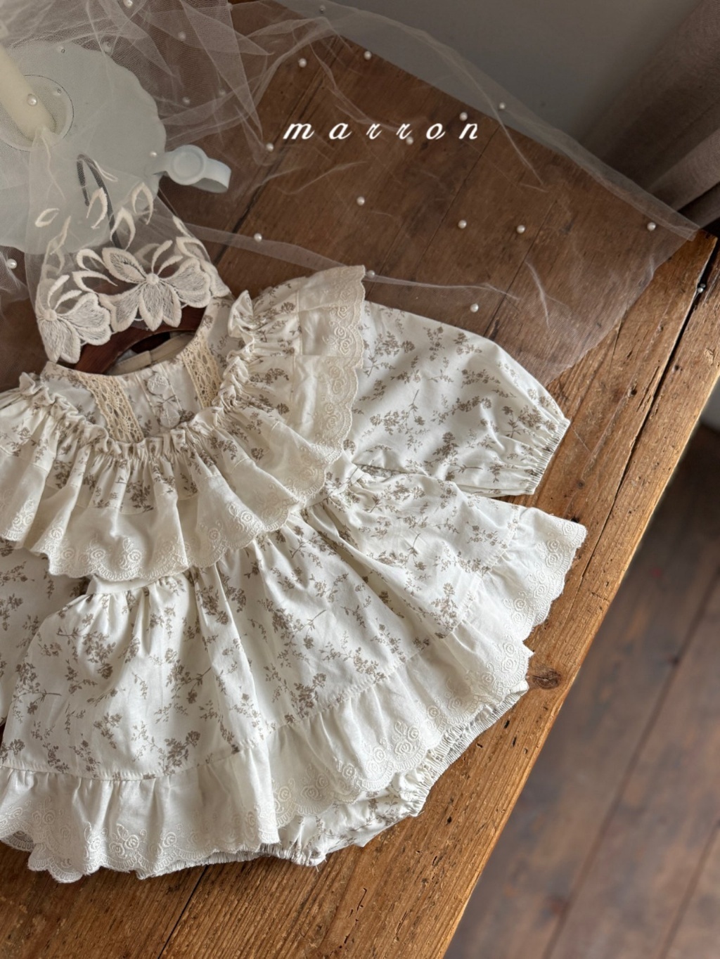 韓國🇰🇷marron 碎花蕾絲領包屁衣(6-18m)