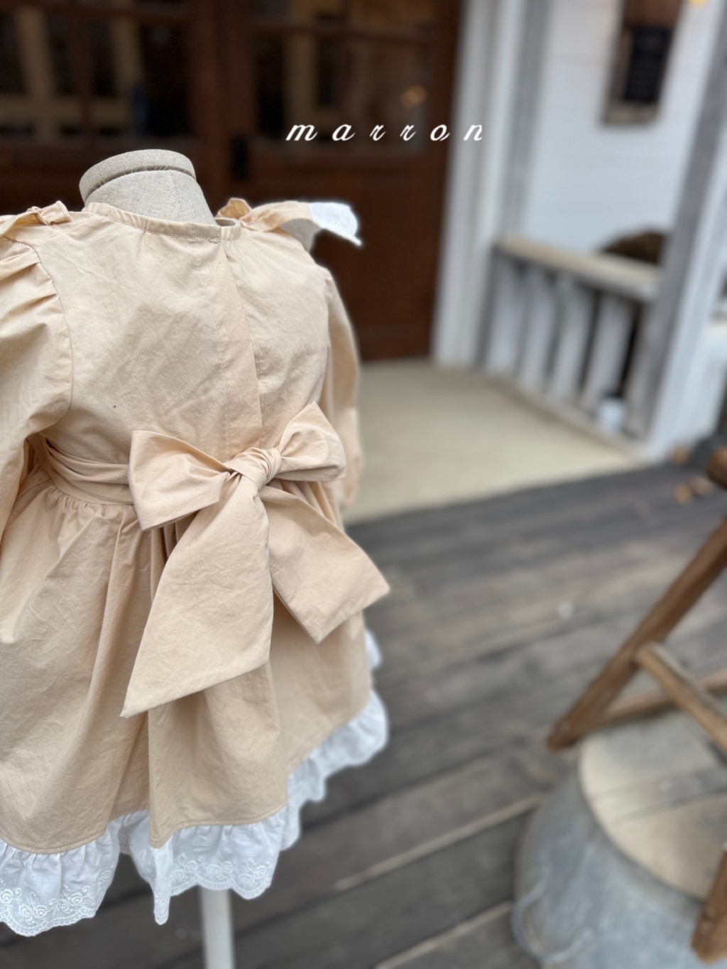 韓國🇰🇷marron 素色蕾絲領洋裝(XS-L)