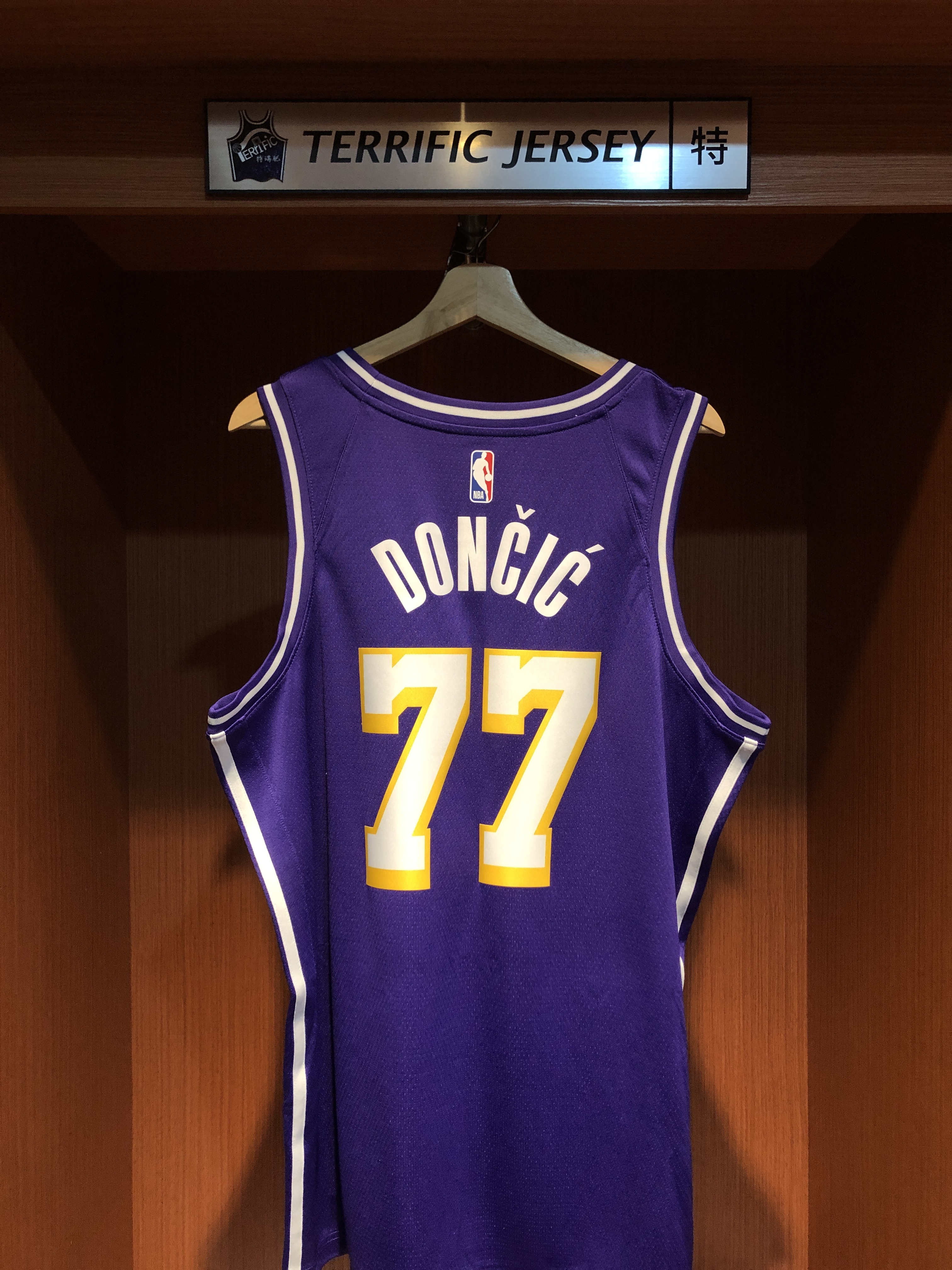 NBA球衣 Luka Doncic 洛杉磯湖人紫 Statement Jordan Swingman 球迷版 熱轉印 全新