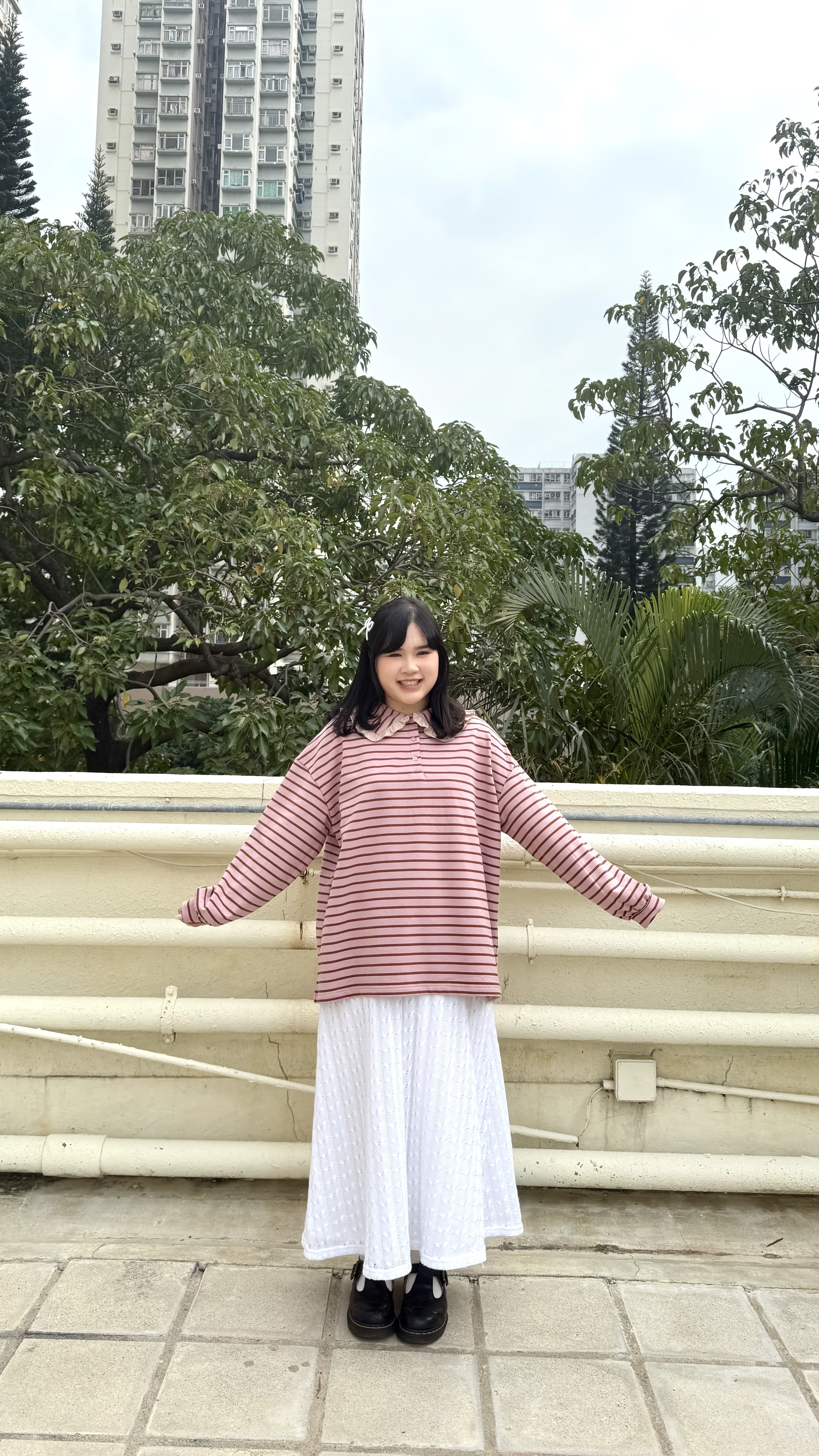 花邊反領橫暗Top