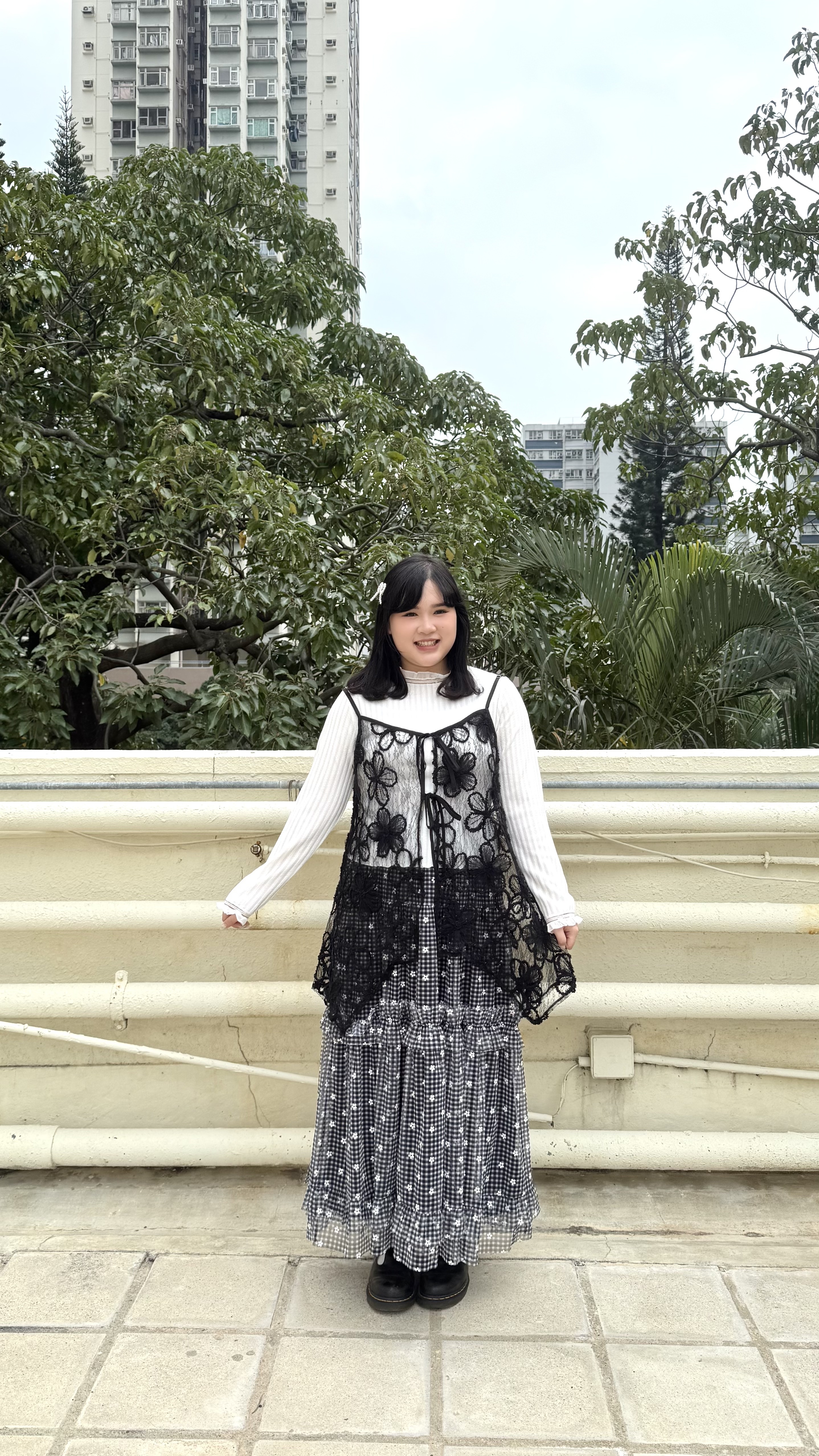 不規則花花透身吊帶