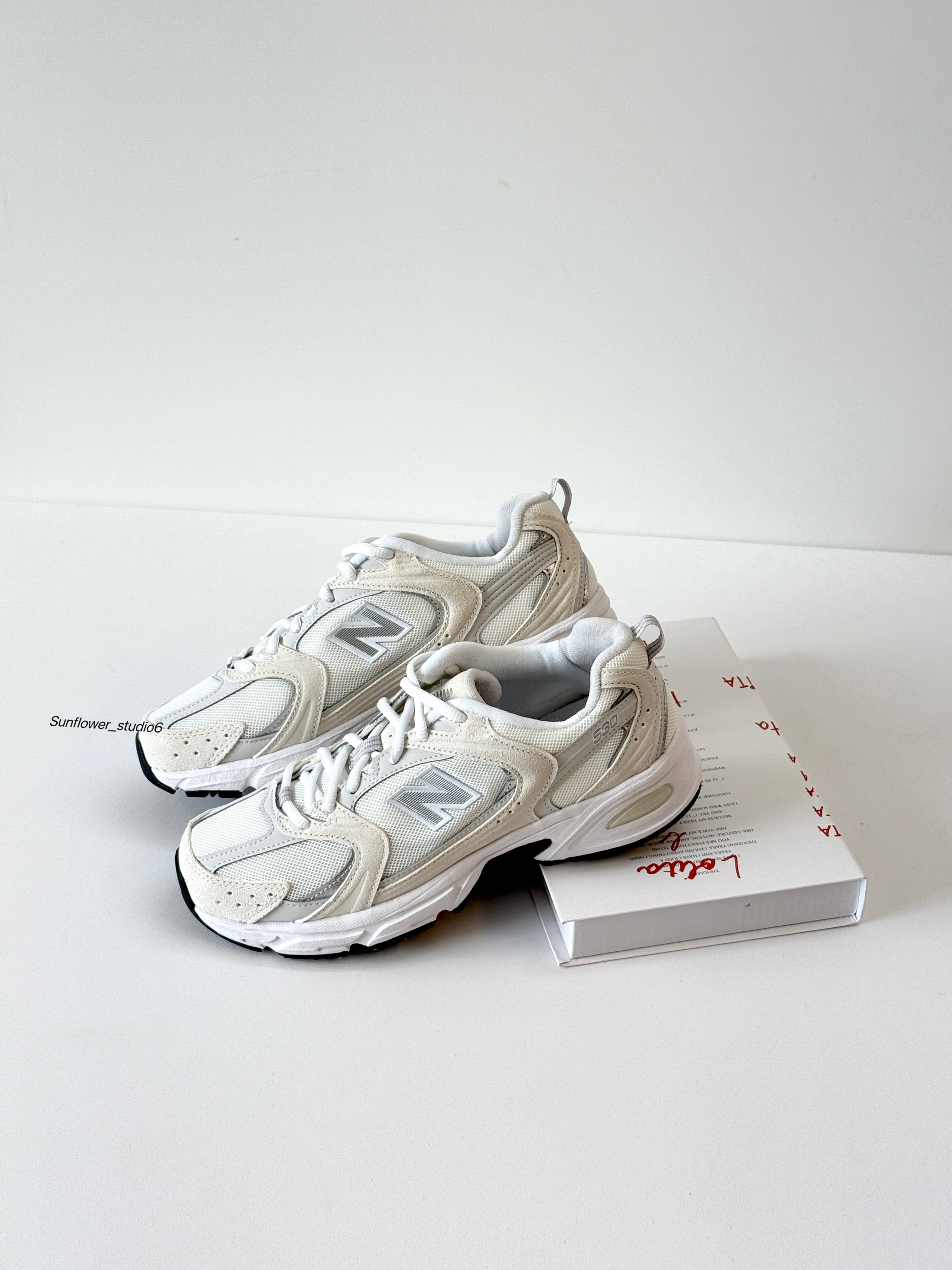 零碼現貨出清24.5公分 New Balance NB 530 燕麥灰銀色 米灰色 麂皮 復古 慢跑鞋 老爹鞋 MR530CE/現貨