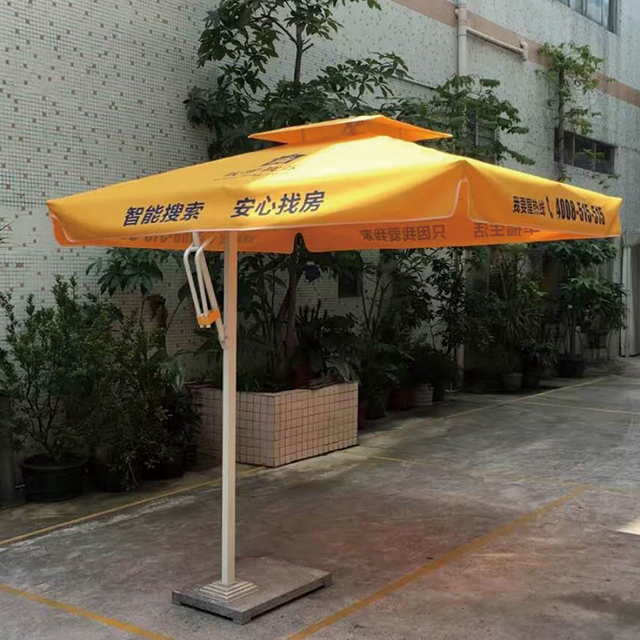 側柱傘、側立傘、側柱遮陽傘、側柱戶外傘、懸臂傘、懸掛式遮陽傘、保全傘、警衛傘、警衛遮陽傘、保全遮陽傘、戶外傘、戶外遮陽傘、戶外休閒傘、庭院遮陽傘、庭院傘、涼亭傘、戶外涼亭傘、大型遮陽傘、加大戶外傘、商用遮陽傘、社區警衛傘、門口保全傘、停車場遮陽傘、入口遮陽傘、防曬戶外傘、耐風側柱傘、旋轉側柱傘、陽台遮陽傘、花園遮陽傘、戶外大型傘