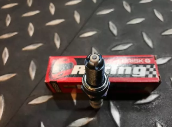 【BRISK】火星塞 AOR12LGS銀合金 同CR7E/CR8E/CPR7EA-9/CPR8EA-9/MR8E-9