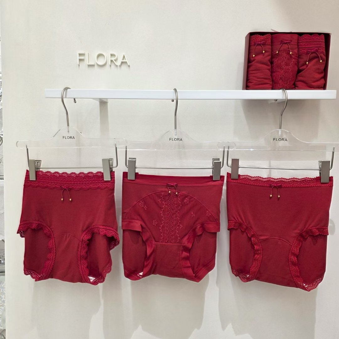FL5520 新年紅色系蕾絲內褲 3條套裝 *特價* (充值購物金不適用)