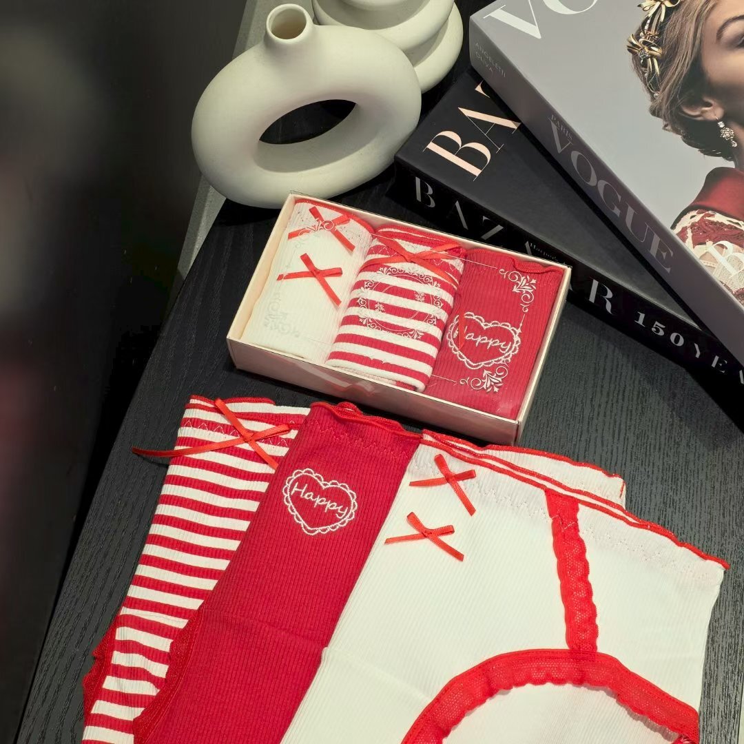 FL5524 紅白色系少女款內褲 3條套裝 *特價* (充值購物金不適用)