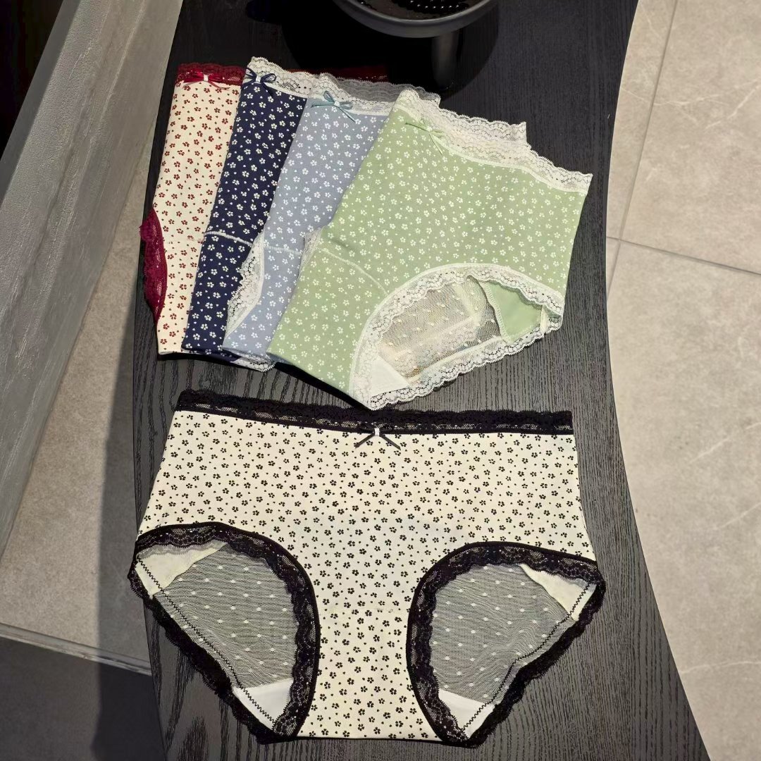 FL5529 蕾絲花邊碎花內褲 5條套裝 *特價* (充值購物金不適用)