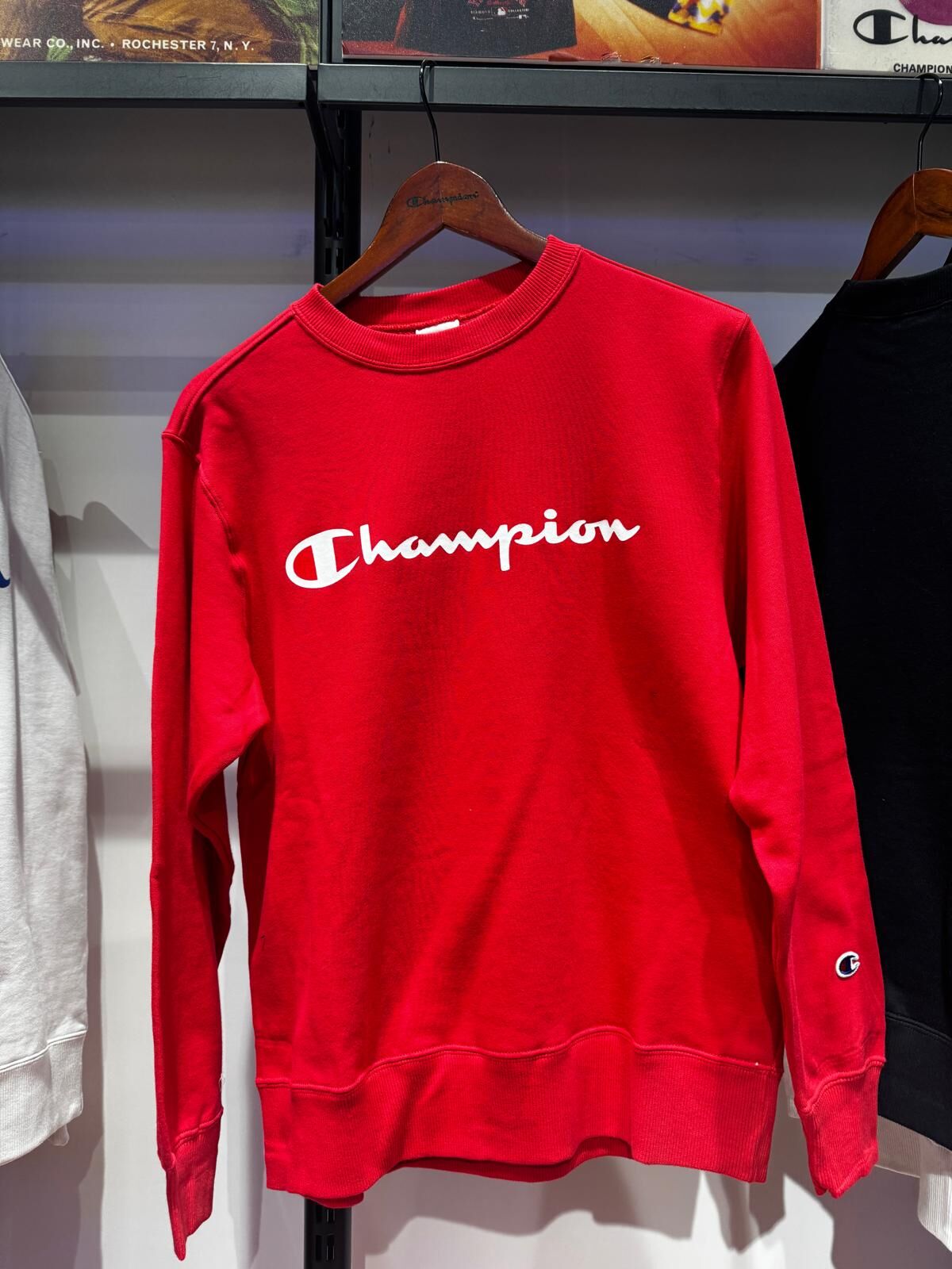 TOP-CCG0209-014 JP CP WORDS SWT RED-C3Q002 (A14M)