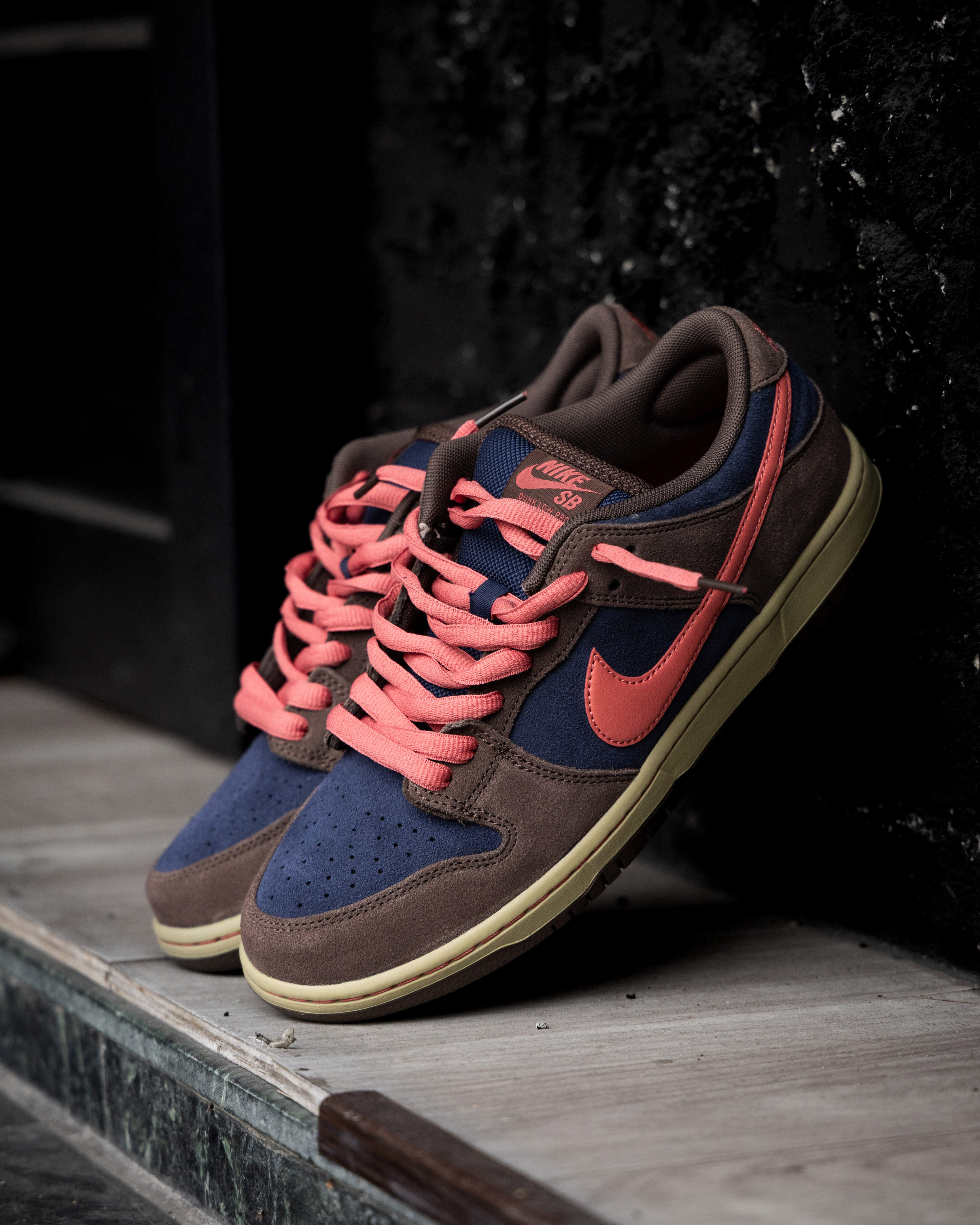-(C2b)-NIKE SB DUNK LOW BAROQUE BROWN AND MIDNIGHT NAVY 低筒鞋 棕色 午夜藍 HQ1625 200