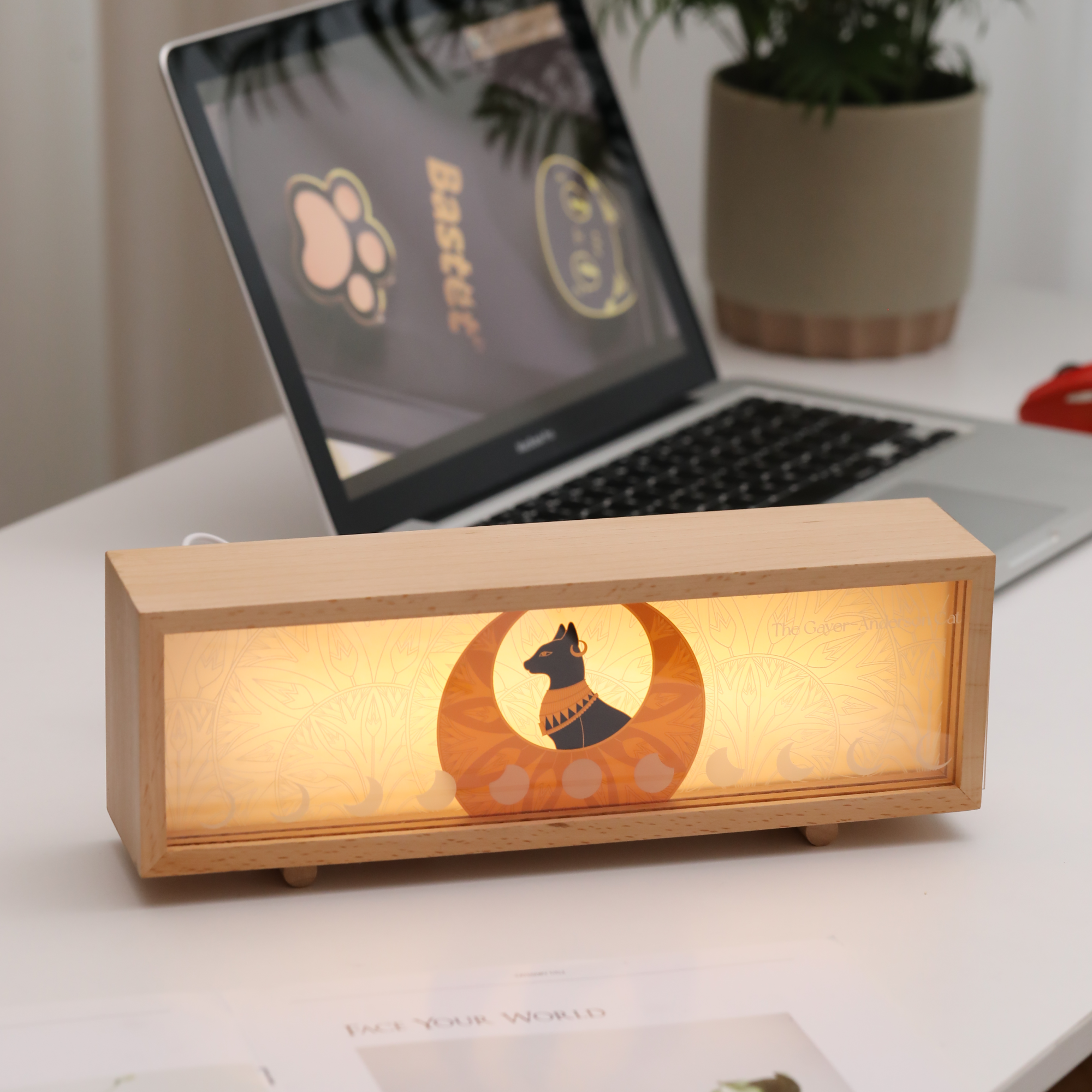 大英博物館｜蓋亞·安德森貓系列｜月球木質箱式氛圍燈