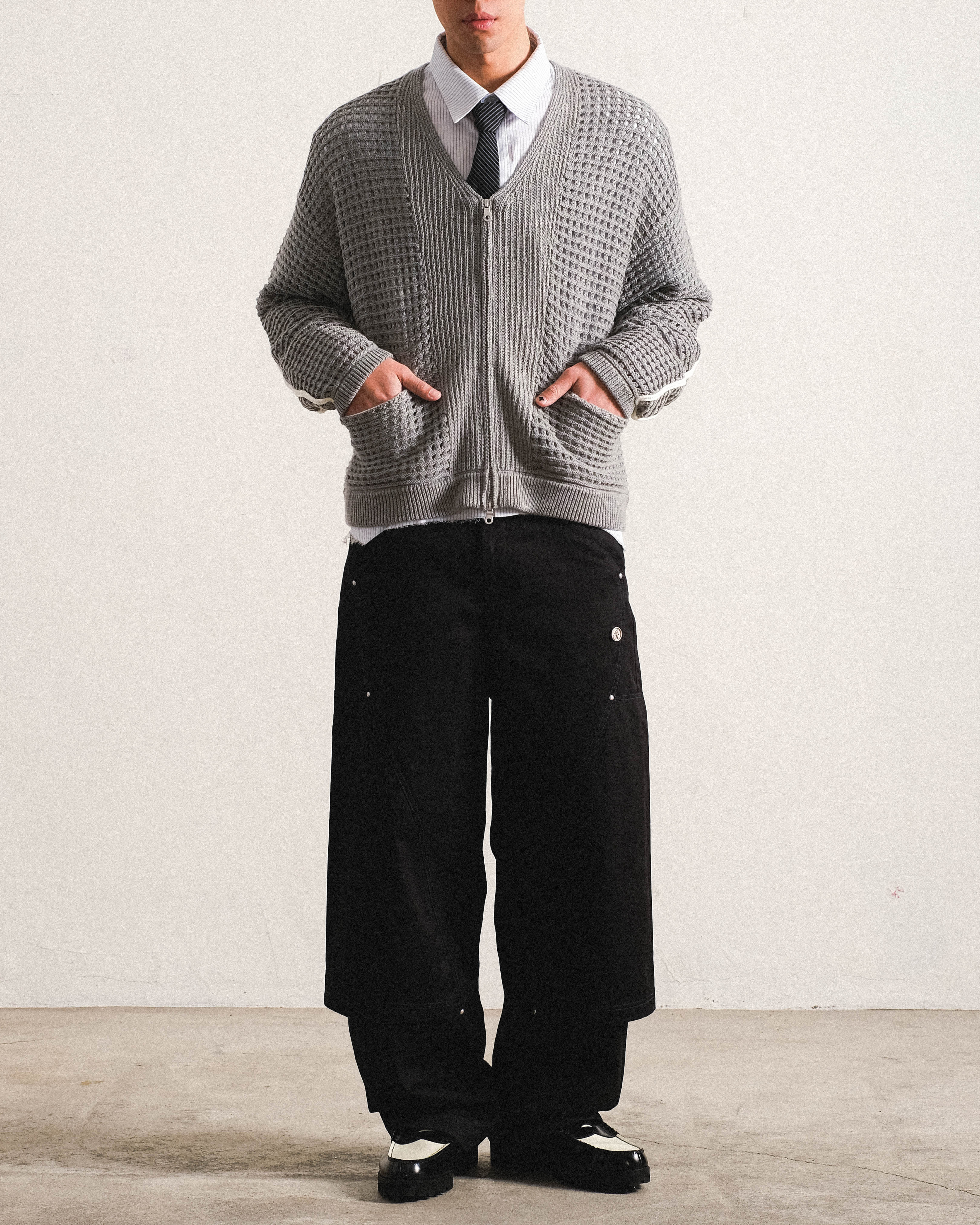 KEYBLADE CARDIGAN - GREY