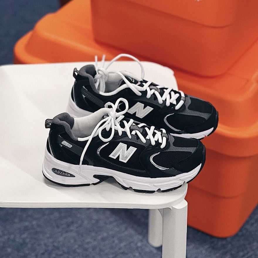 NEW BALANCE 530 NB 黑白 黑色 灰銀 男鞋 MR530CC / 調貨