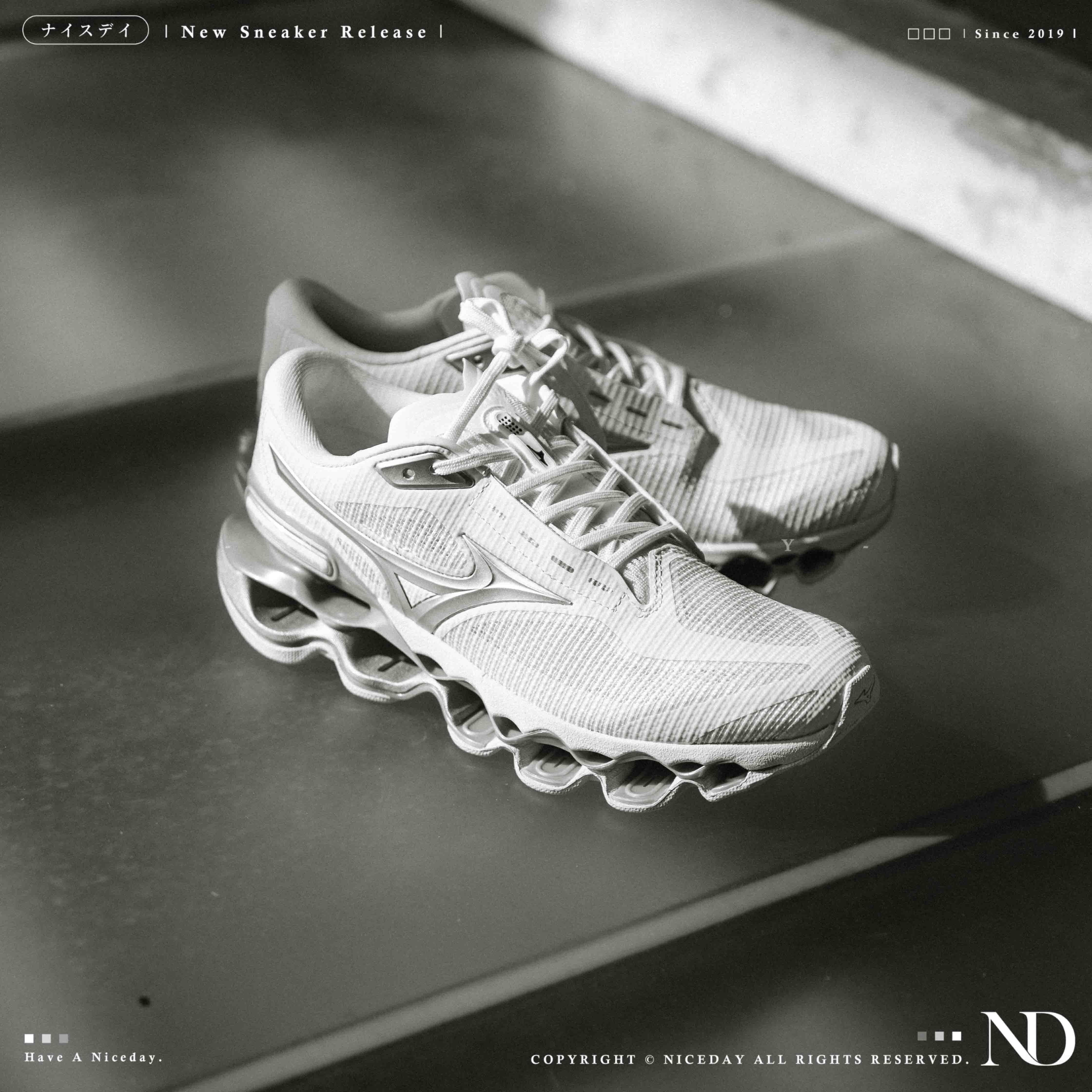 NICEDAY 現貨 Mizuno Wave Prophecy 彈力 簍空 復古 未來 慢跑 休閒 黑 白