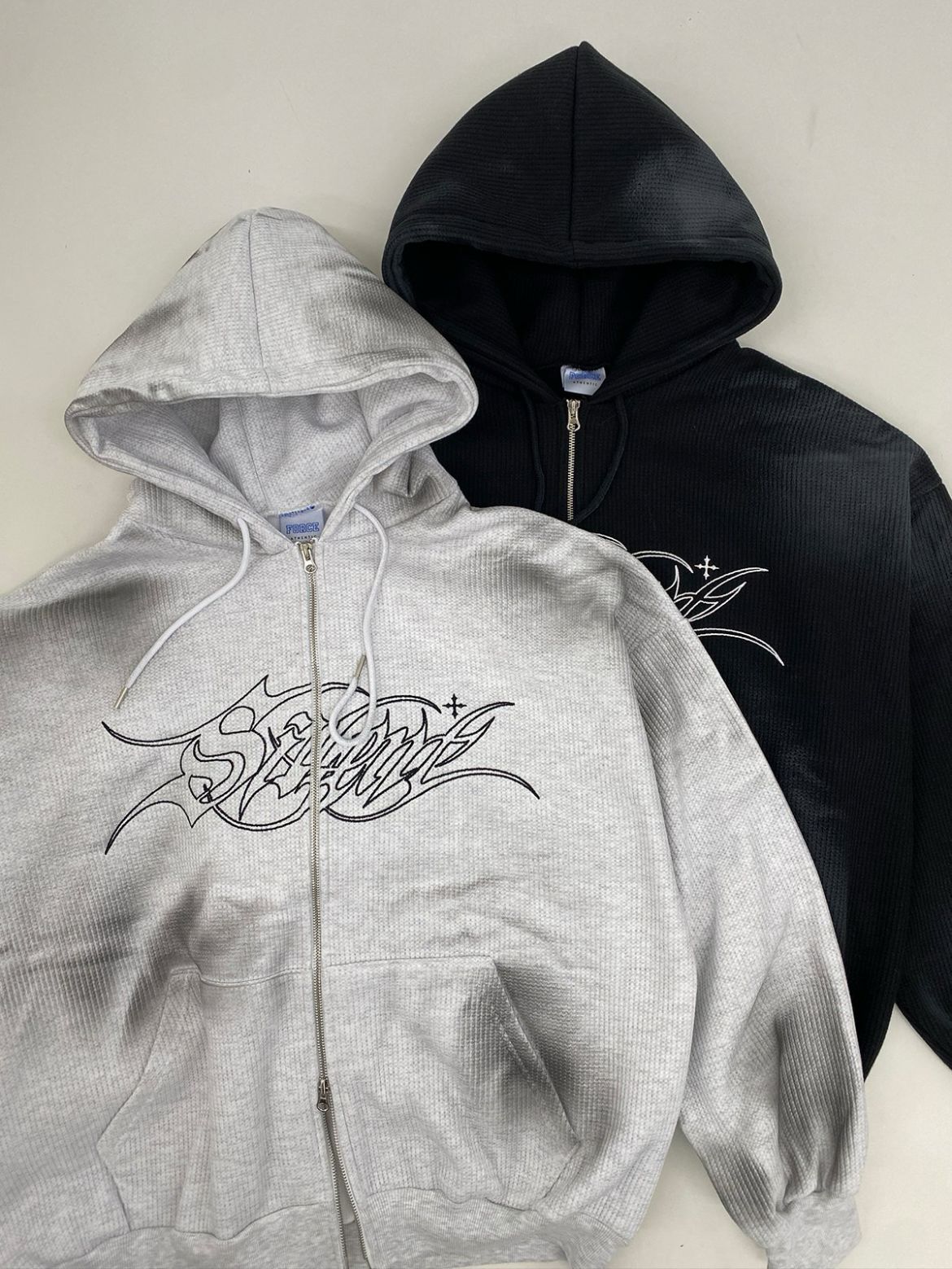 仿污英文字連帽拉鍊外套 FORCE-004JK