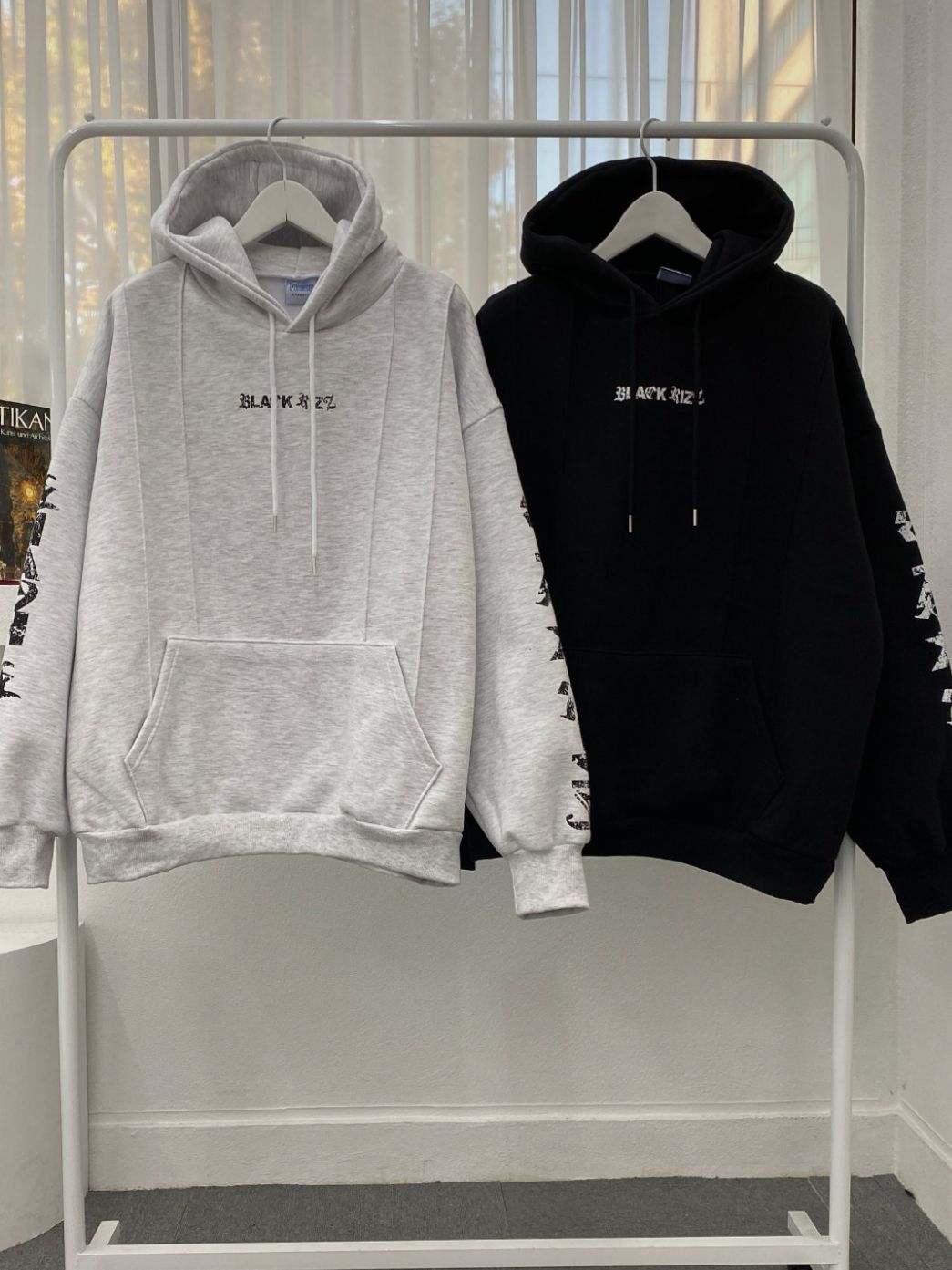 英文字圖案連帽衛衣 FORCE-011T