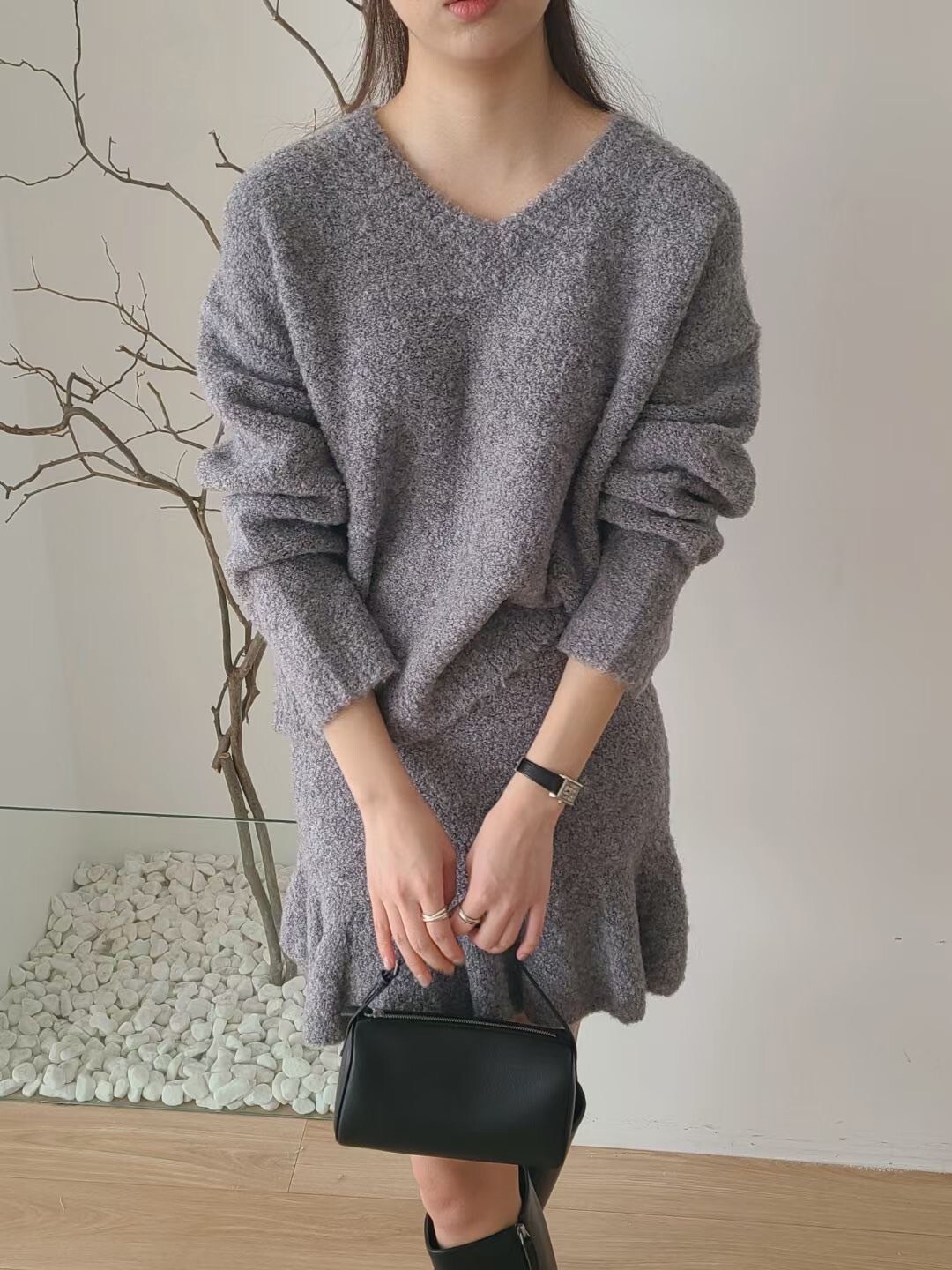 氣質感V領針織毛衣+魚尾短裙SET / 2色