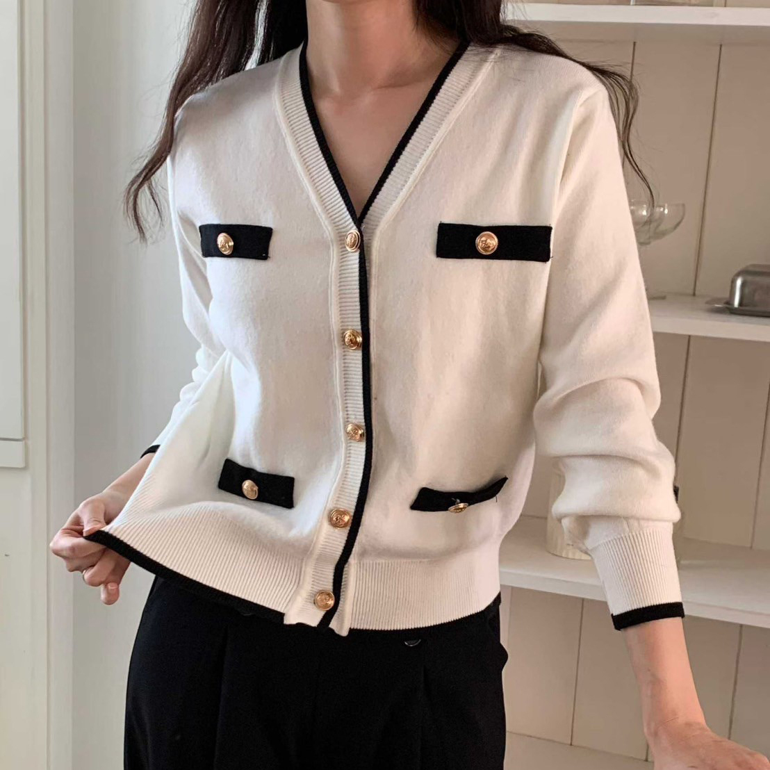 配色滾邊金色排釦造型V領上衣外套 / 3色
