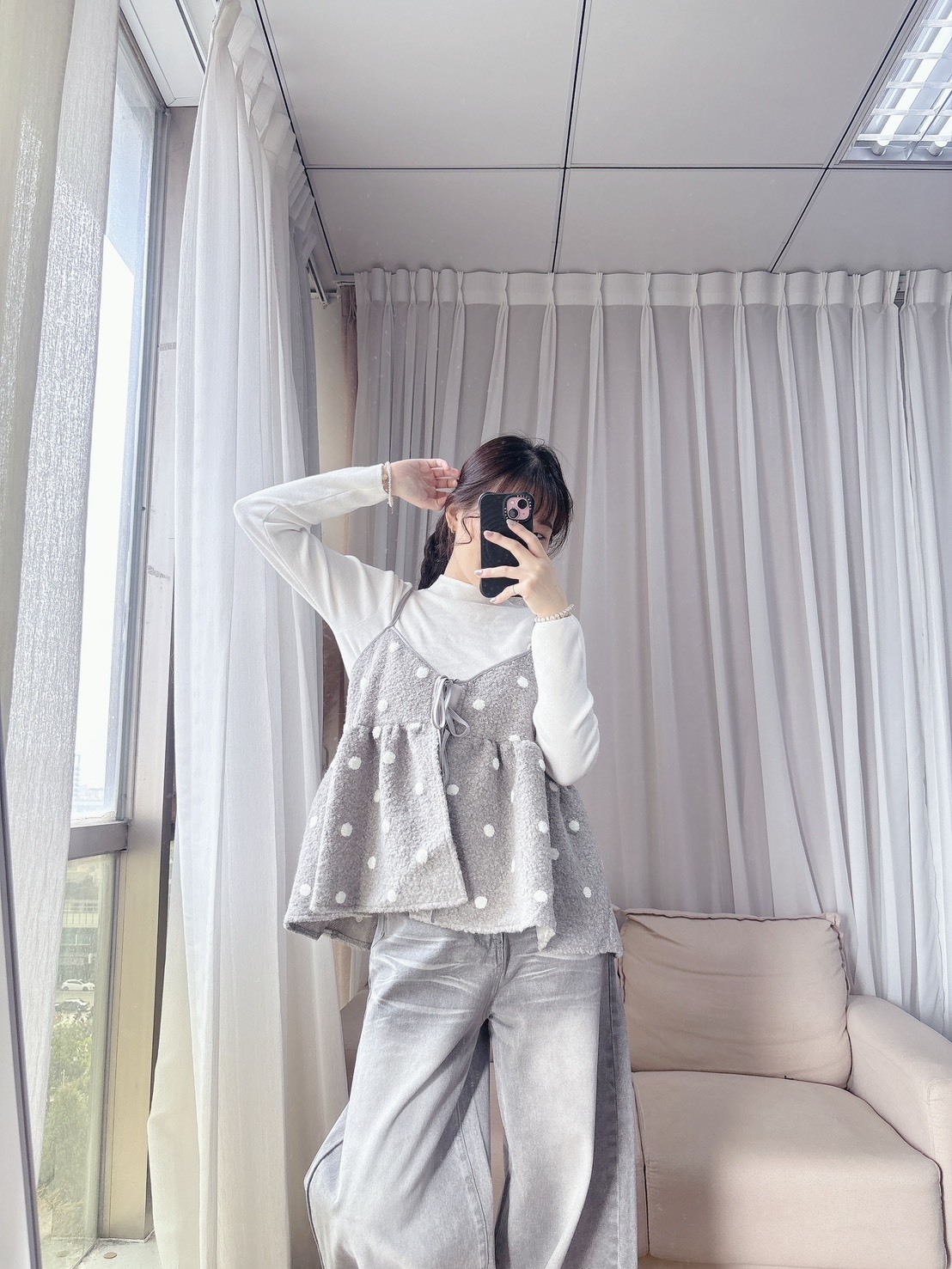 超可愛❤️❤️毛絨點點綁帶背心 (預購中!!!三月中才會到貨喔)