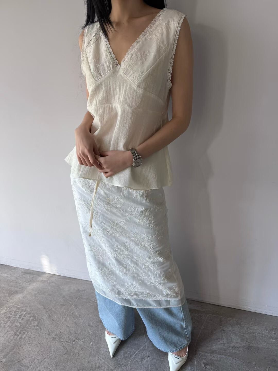 宮廷風V領蕾絲背心+同色系長裙SET / 2色