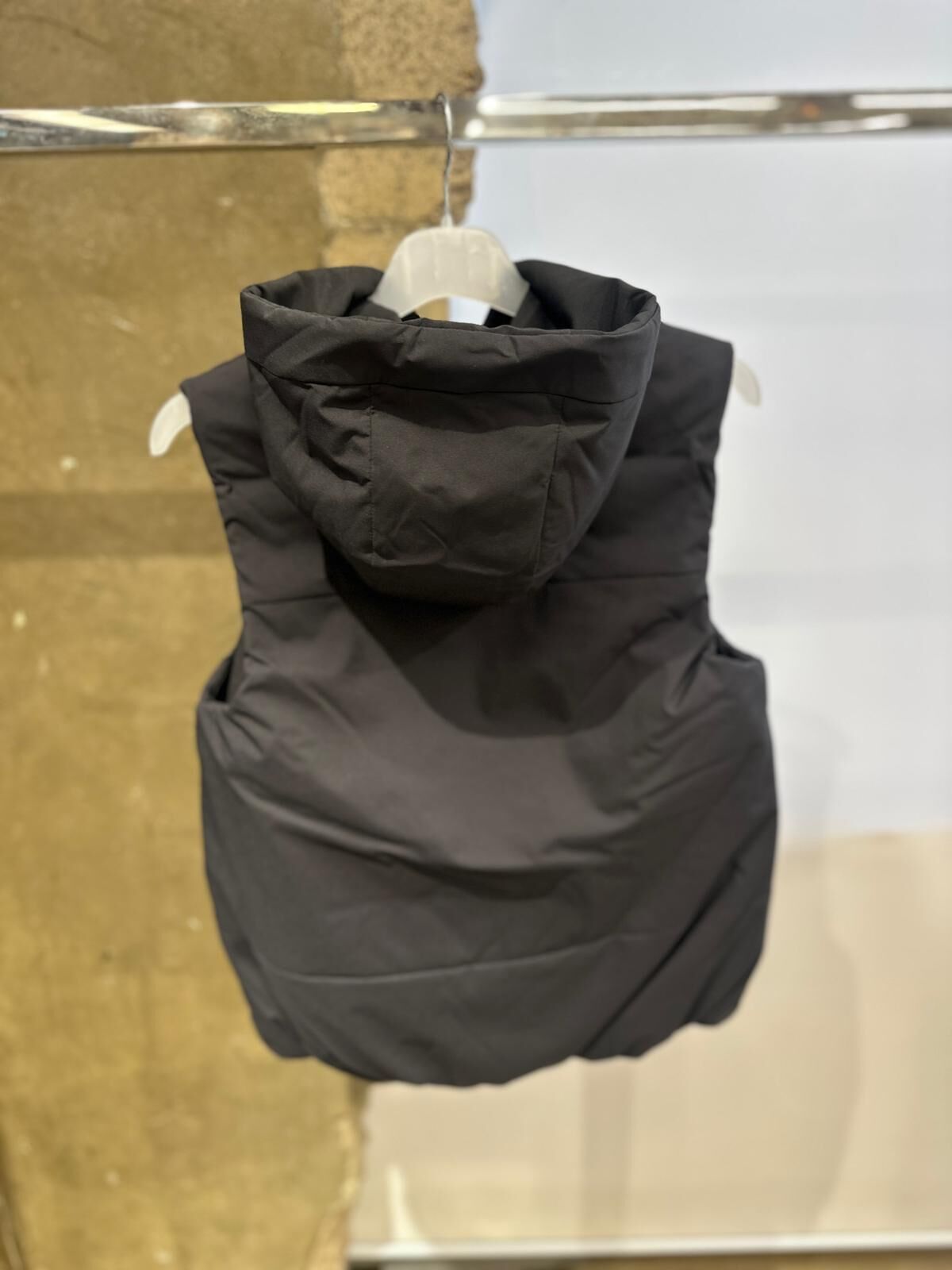 A65 韓國高溫棉雙面背心 - 黑色