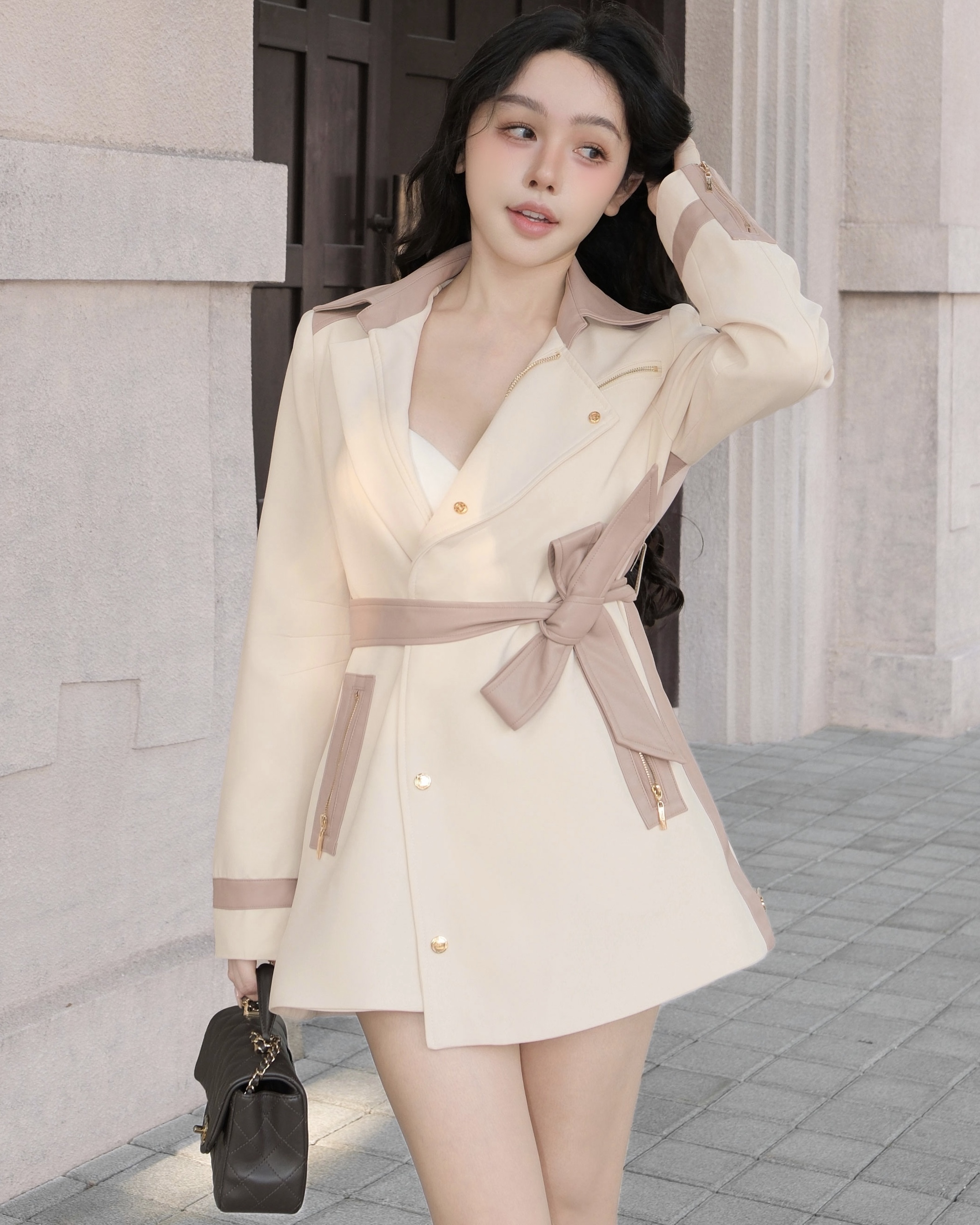 訂製-個性拼接皮革撞色風衣外套