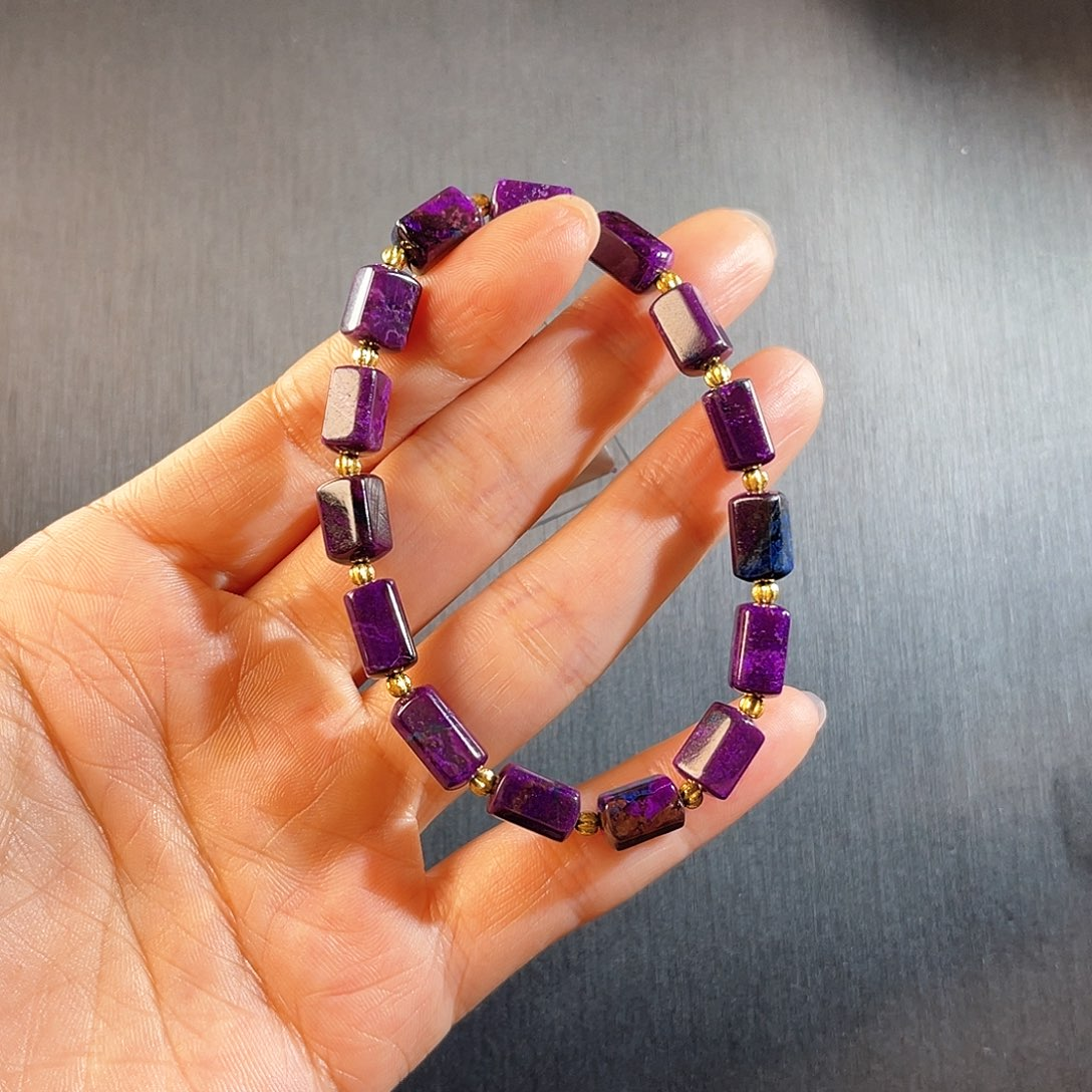 PU62 絲絨料舒俱萊18K金魔方手串