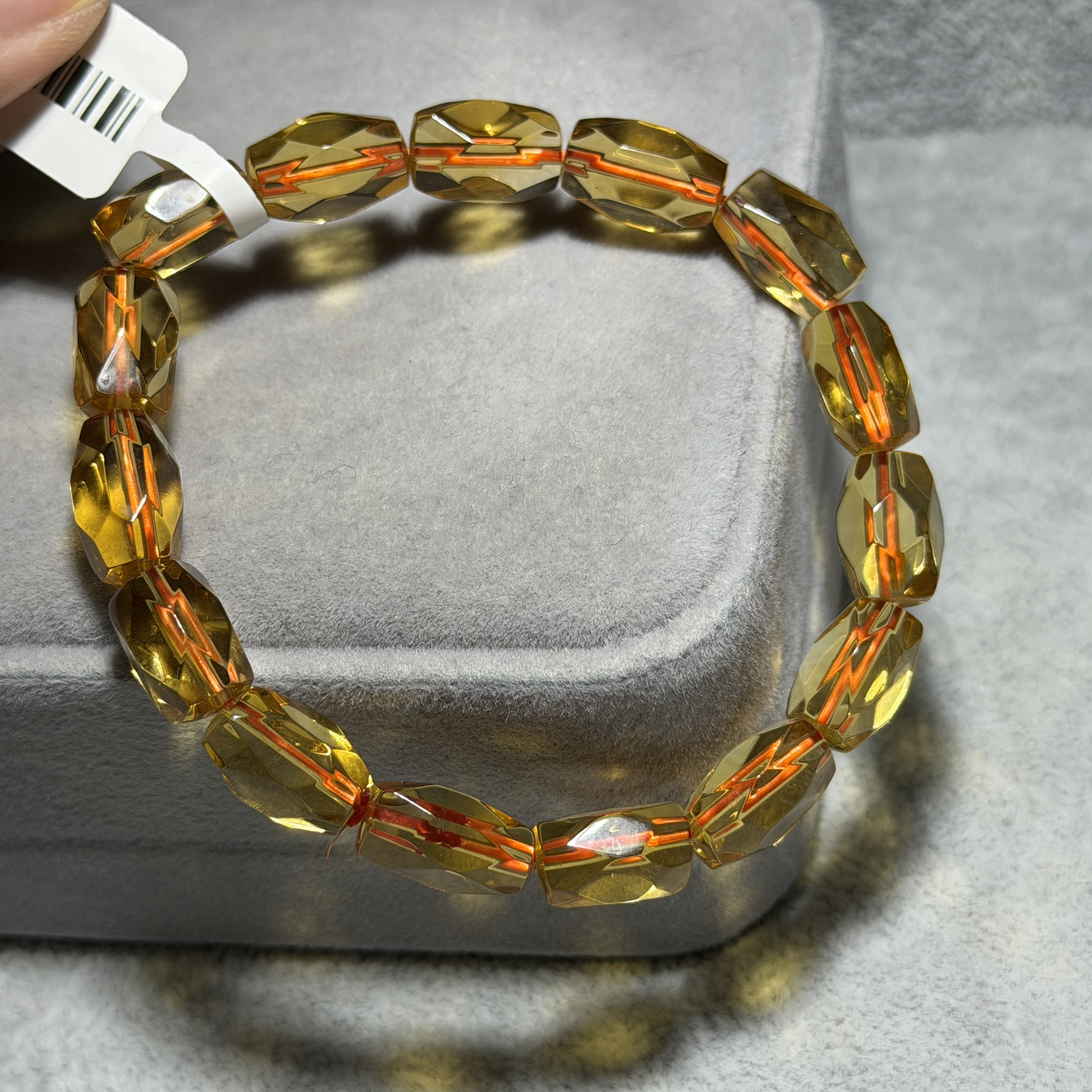 頂級黃水晶 8-9+mm C1826