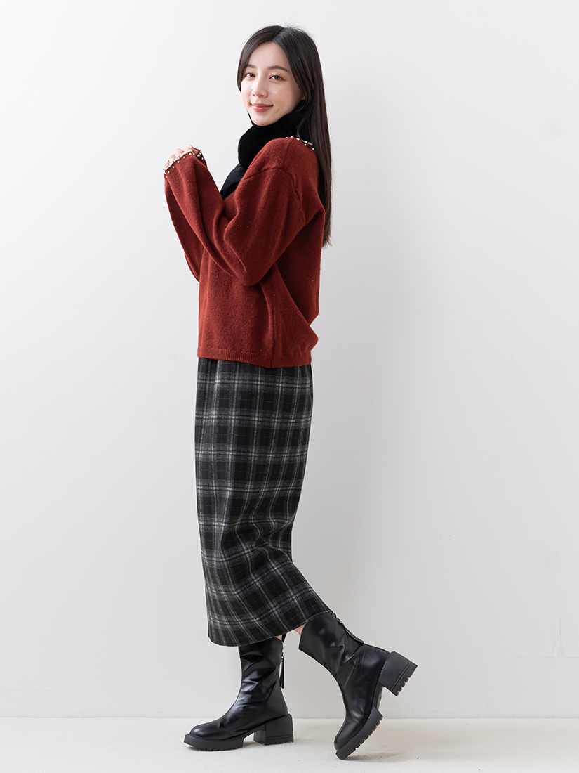 一字領珍珠針織上衣磨毛格紋開衩長裙組合