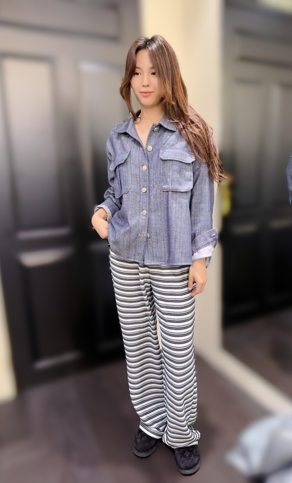 MM83  褲 腰 25-42/hip 44-58/ 長41   $429 (一口價)