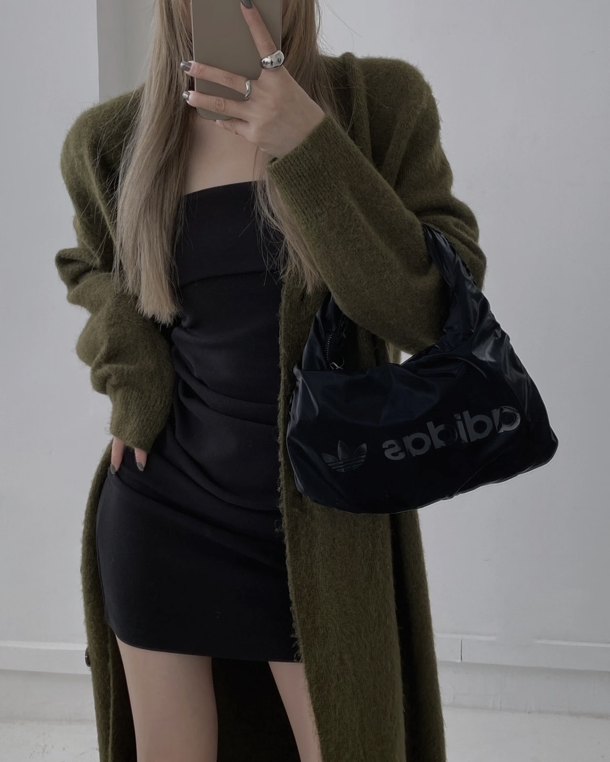 Adidas SHOULDER BAG 黑色 雲朵包 腋下包 肩背包 單肩包