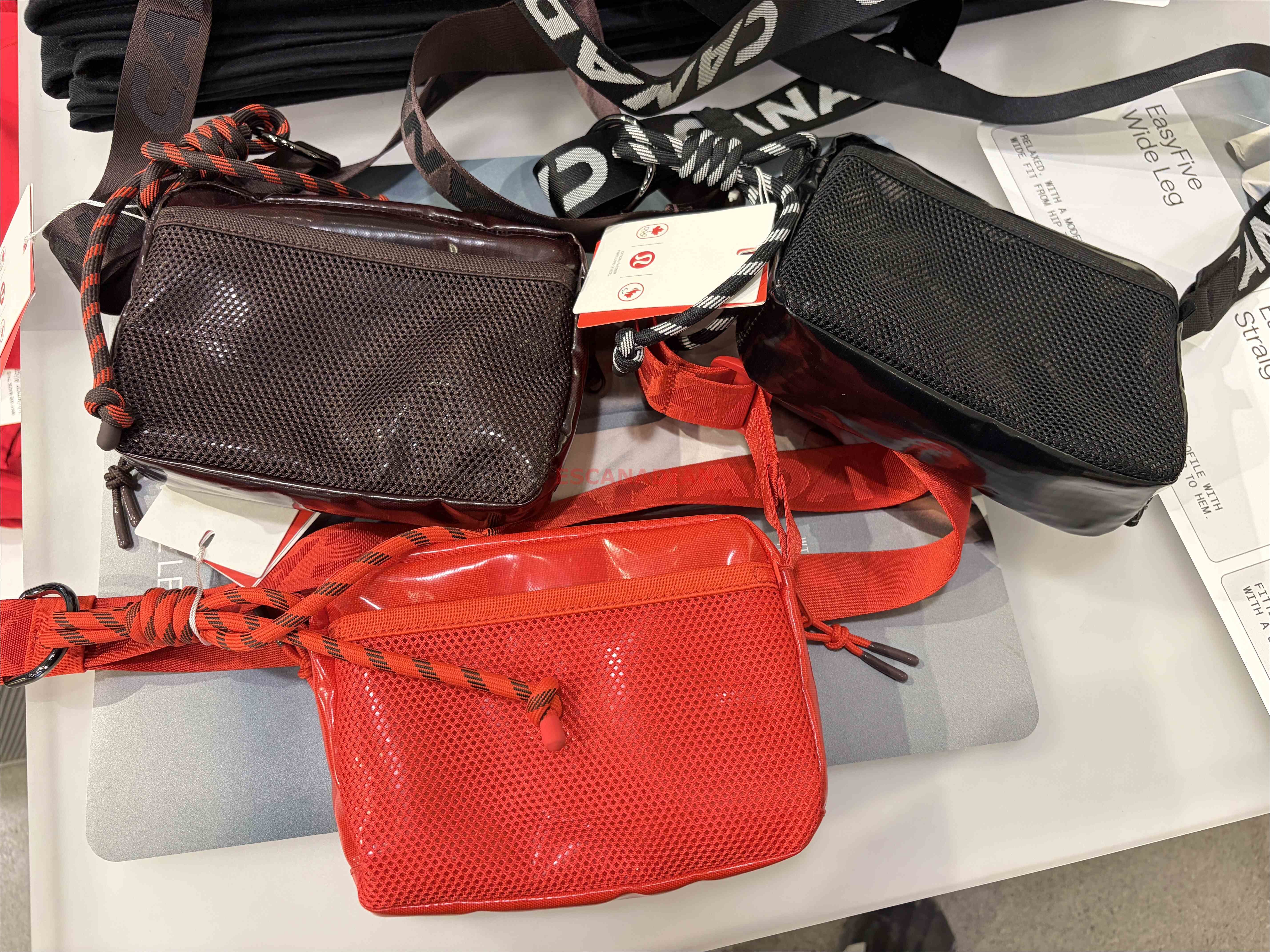 Lululemon 奧運 加拿大隊限定 防撕裂 小斜背包 (1.5L) (3色)